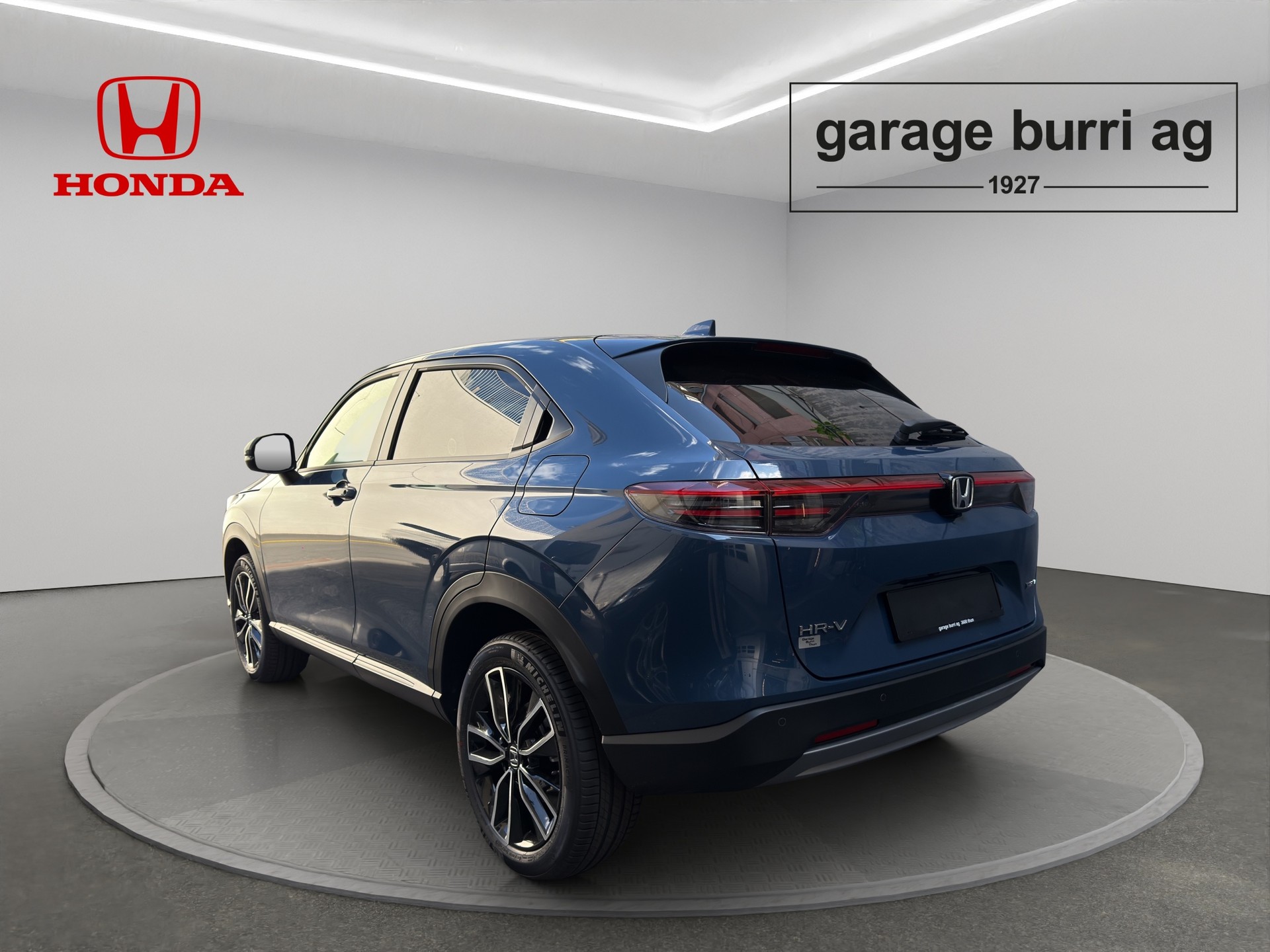 HONDA HR-V 1.5 i-MMD Elegance-showroom-element-1