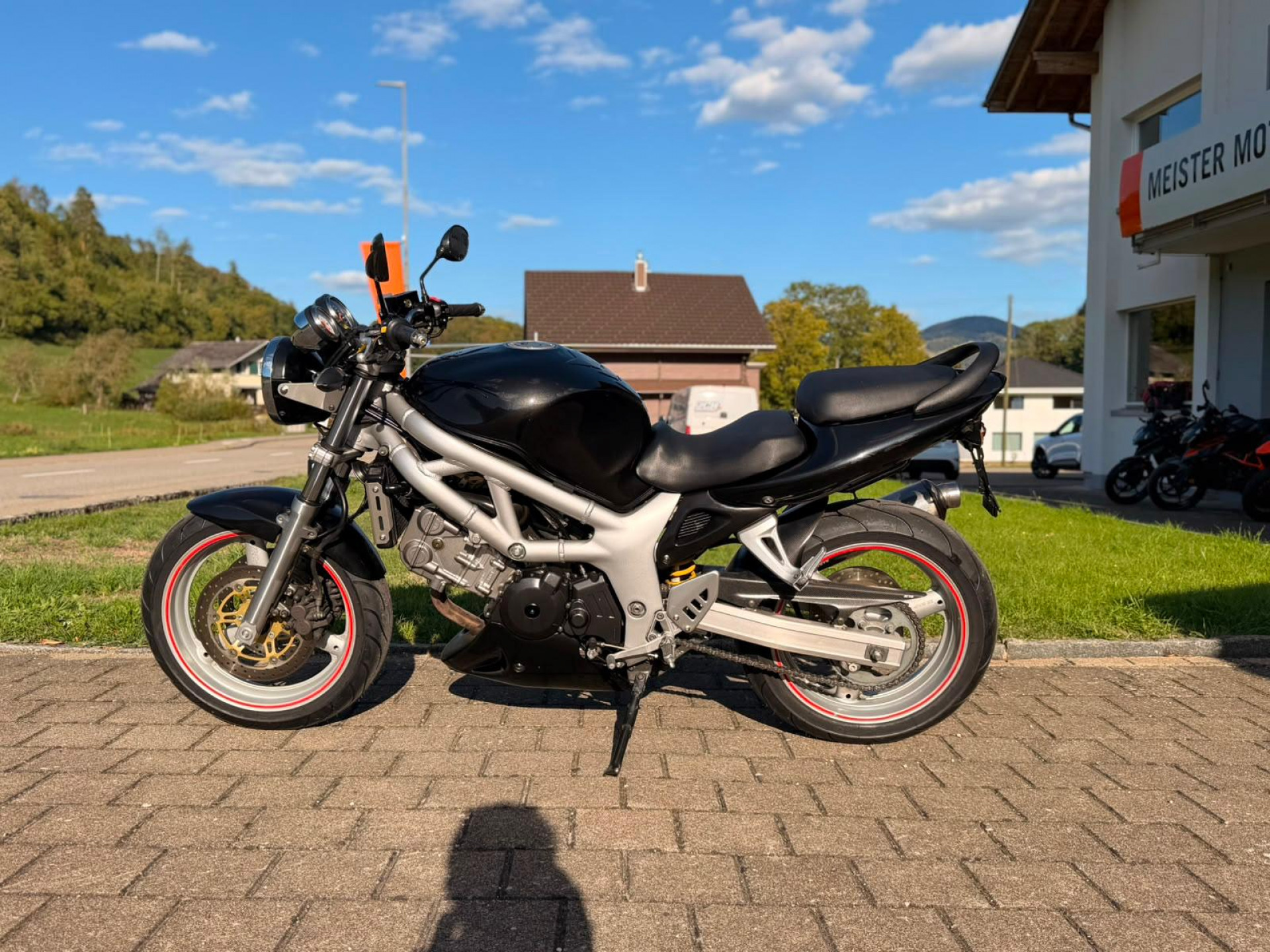 SUZUKI SV 650 A-image-0