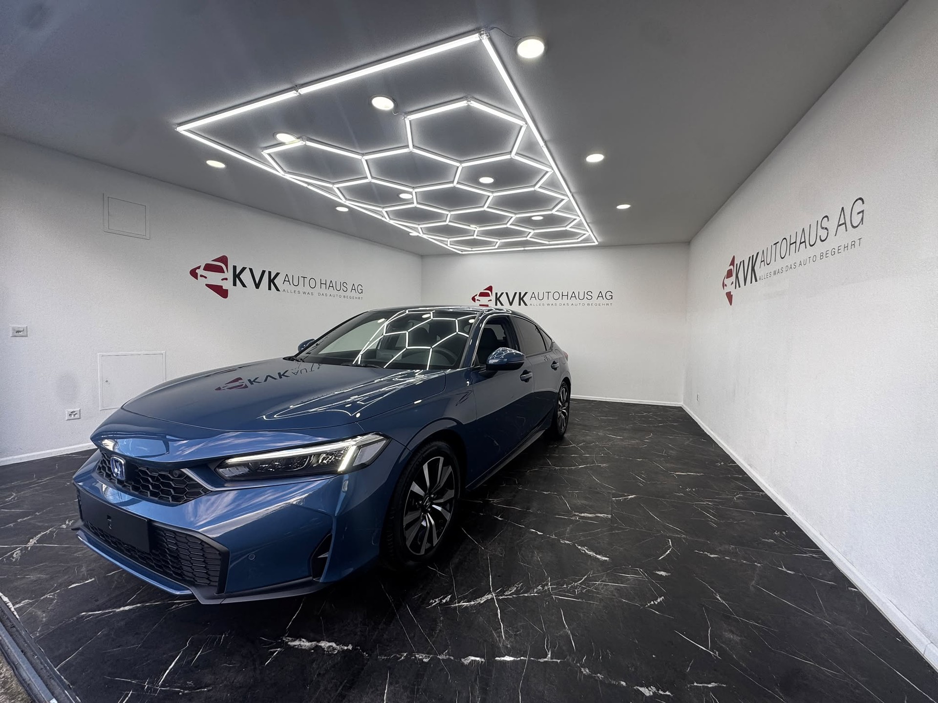 HONDA Civic 2.0 i-MMD HEV | Elegance Tageszulassung | CH-Fahrzeug | 8 Jahre Werksgarantie |-showroom-element-1