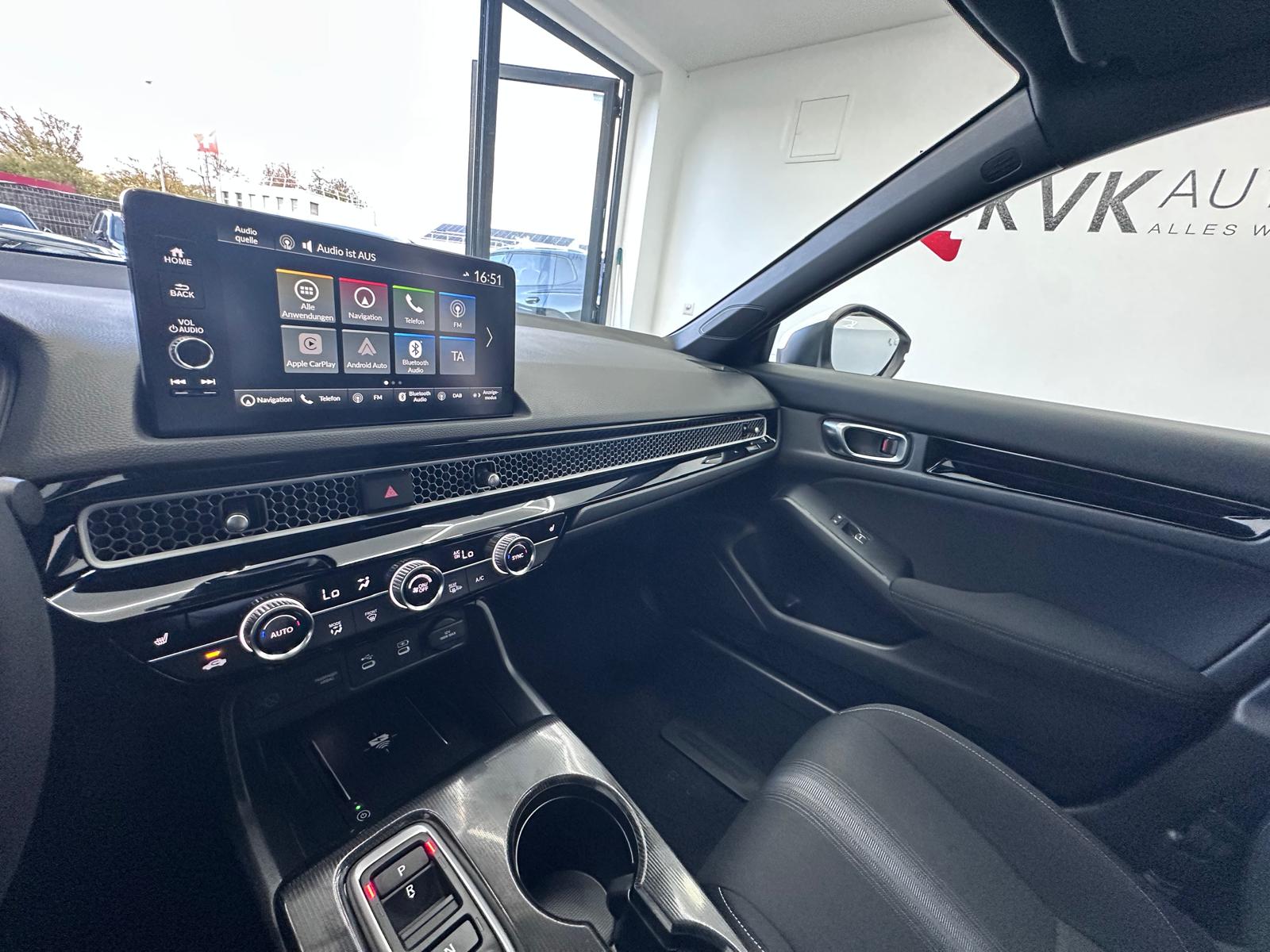 HONDA Civic 2.0 i-MMD HEV | Elegance Tageszulassung | CH-Fahrzeug | 8 Jahre Werksgarantie |-image-16