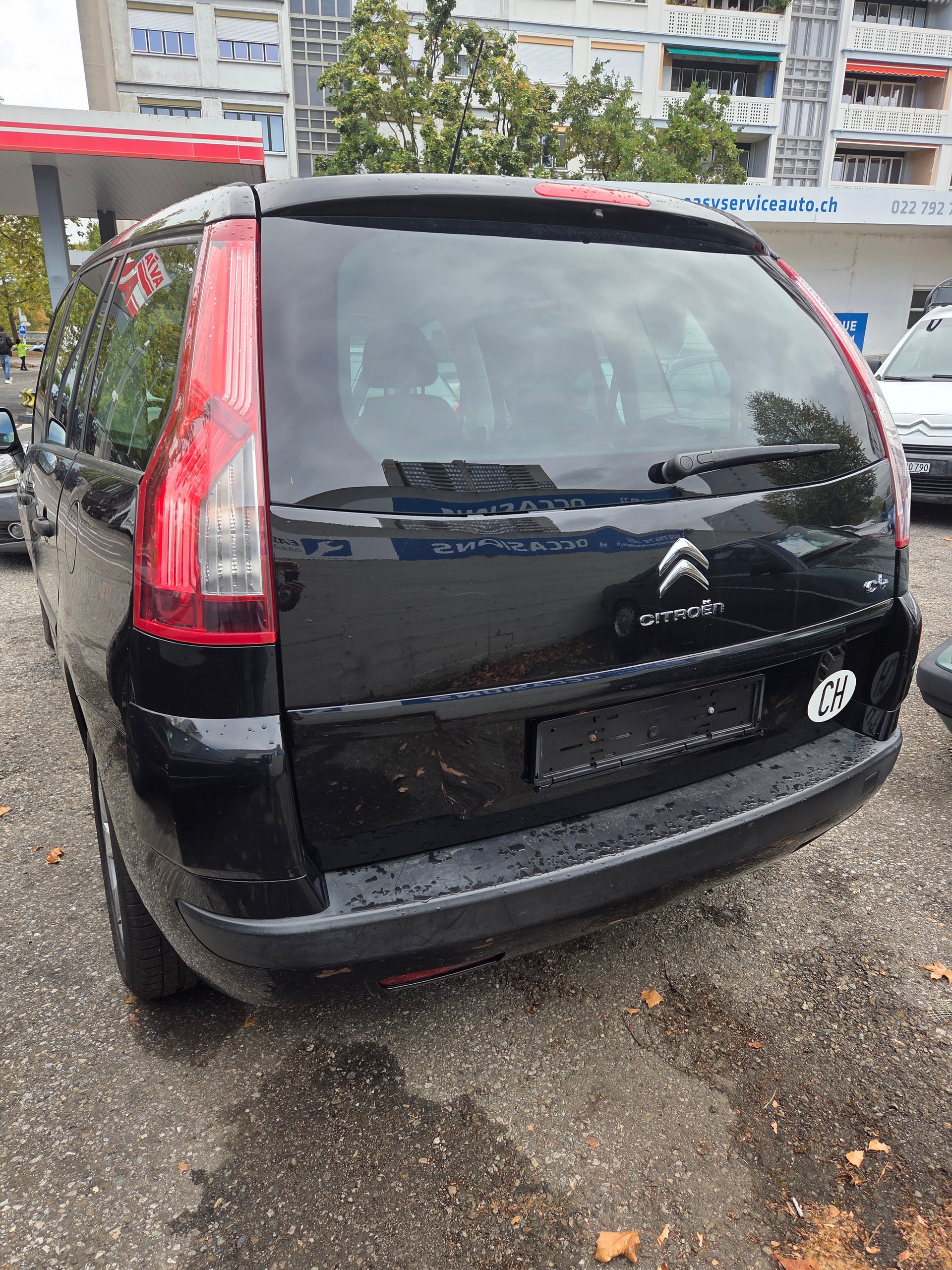 CITROEN Grand C4 Picasso 1.6 HDI 16V Attraction-image-2
