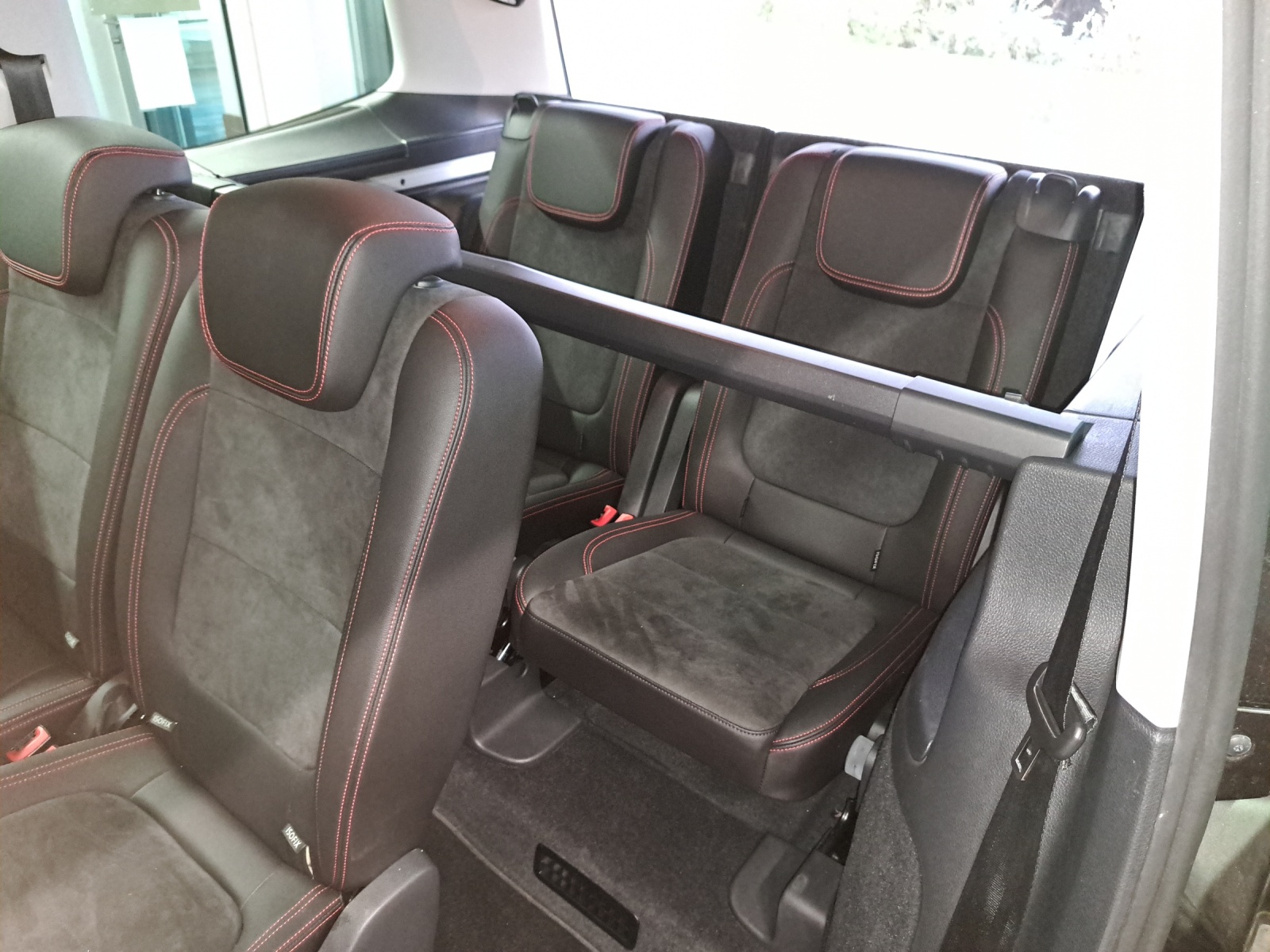 SEAT Alhambra 1.4 TSI FR Line DSG-image-18