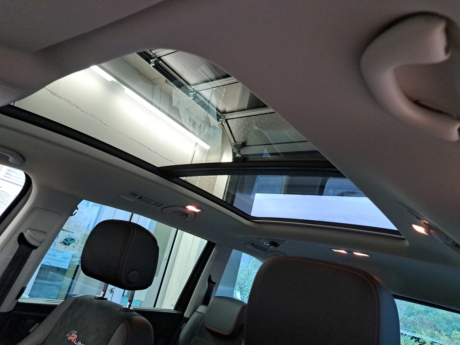 SEAT Alhambra 1.4 TSI FR Line DSG-image-26