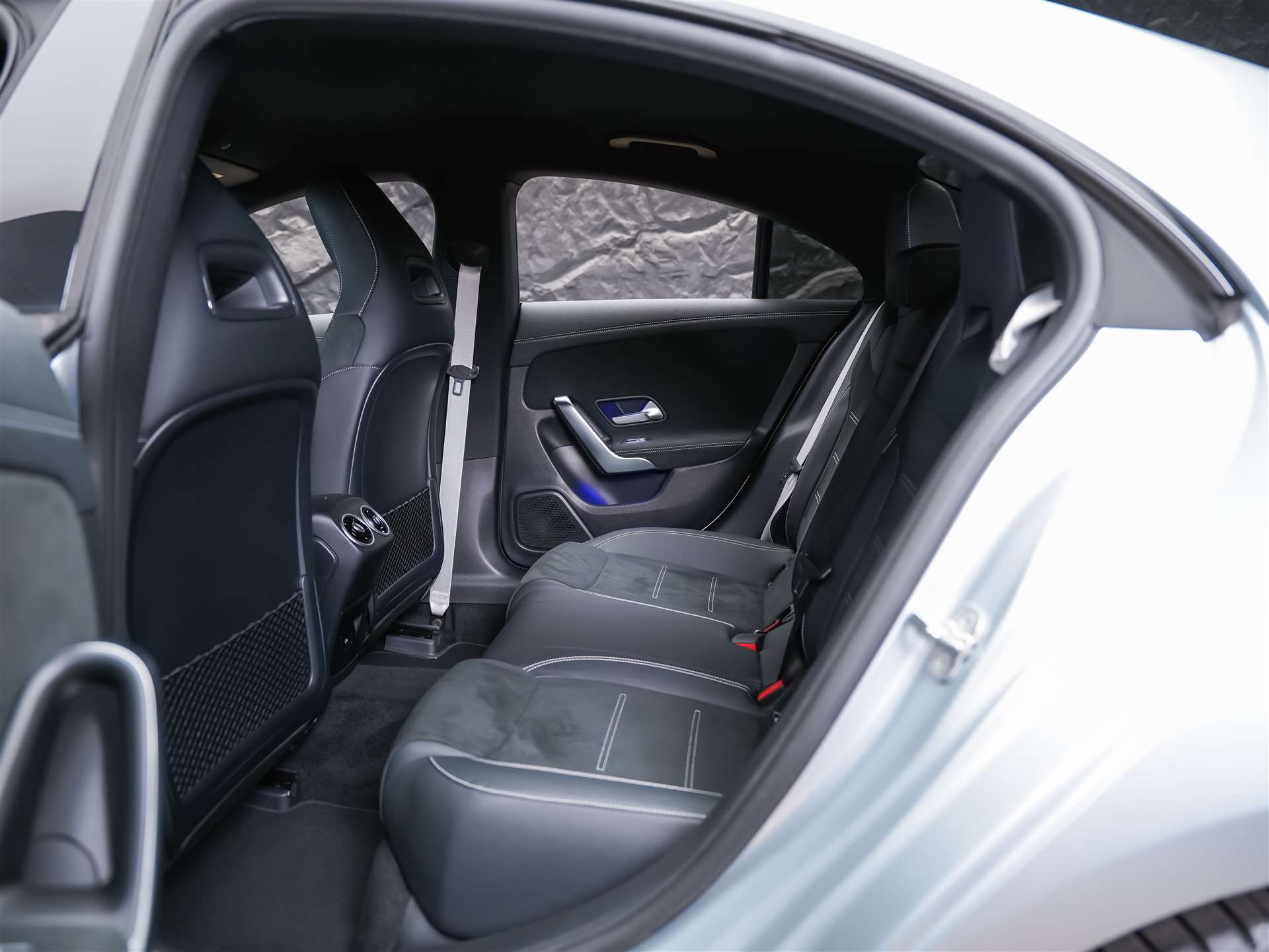 MERCEDES-BENZ CLA 200 AMG Line 7G-DCT *Facelift*Assistenten*Amientenbeleuchtung*-image-11