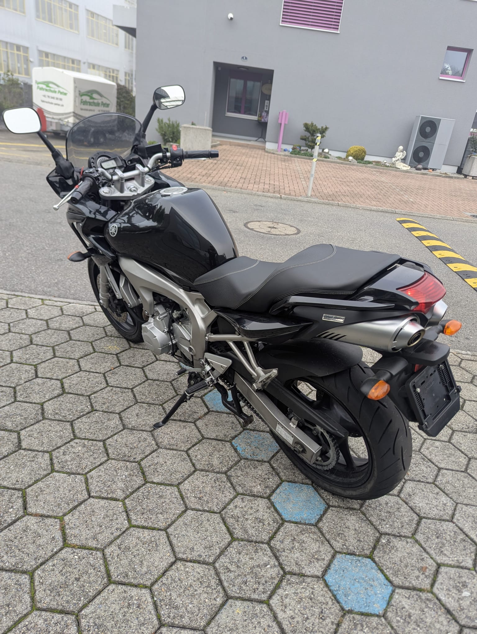 YAMAHA FZ6 Fazer ABS-image-3