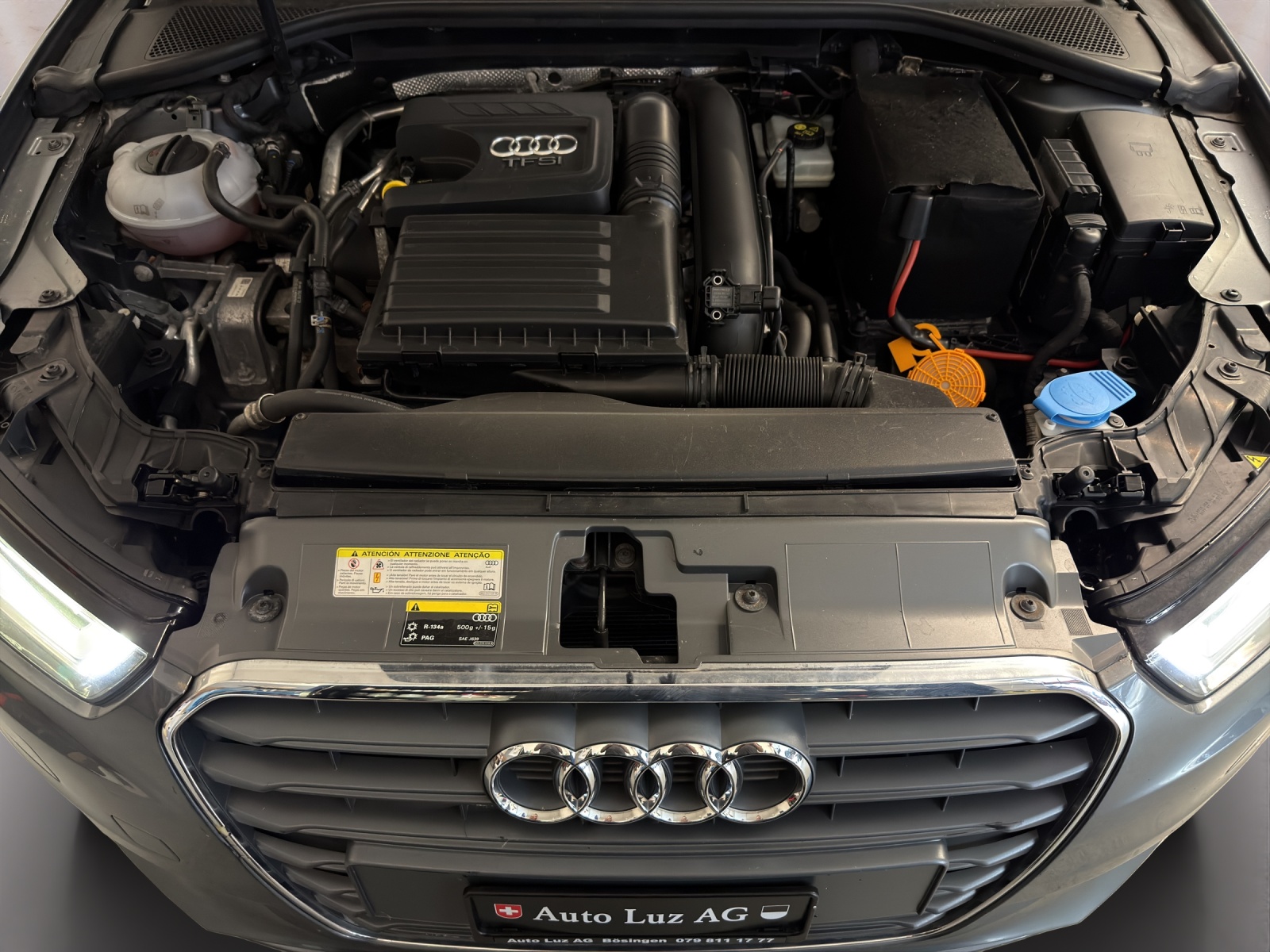 AUDI A3 Sportback 1.4 TFSI S-Line S-tronic-image-19