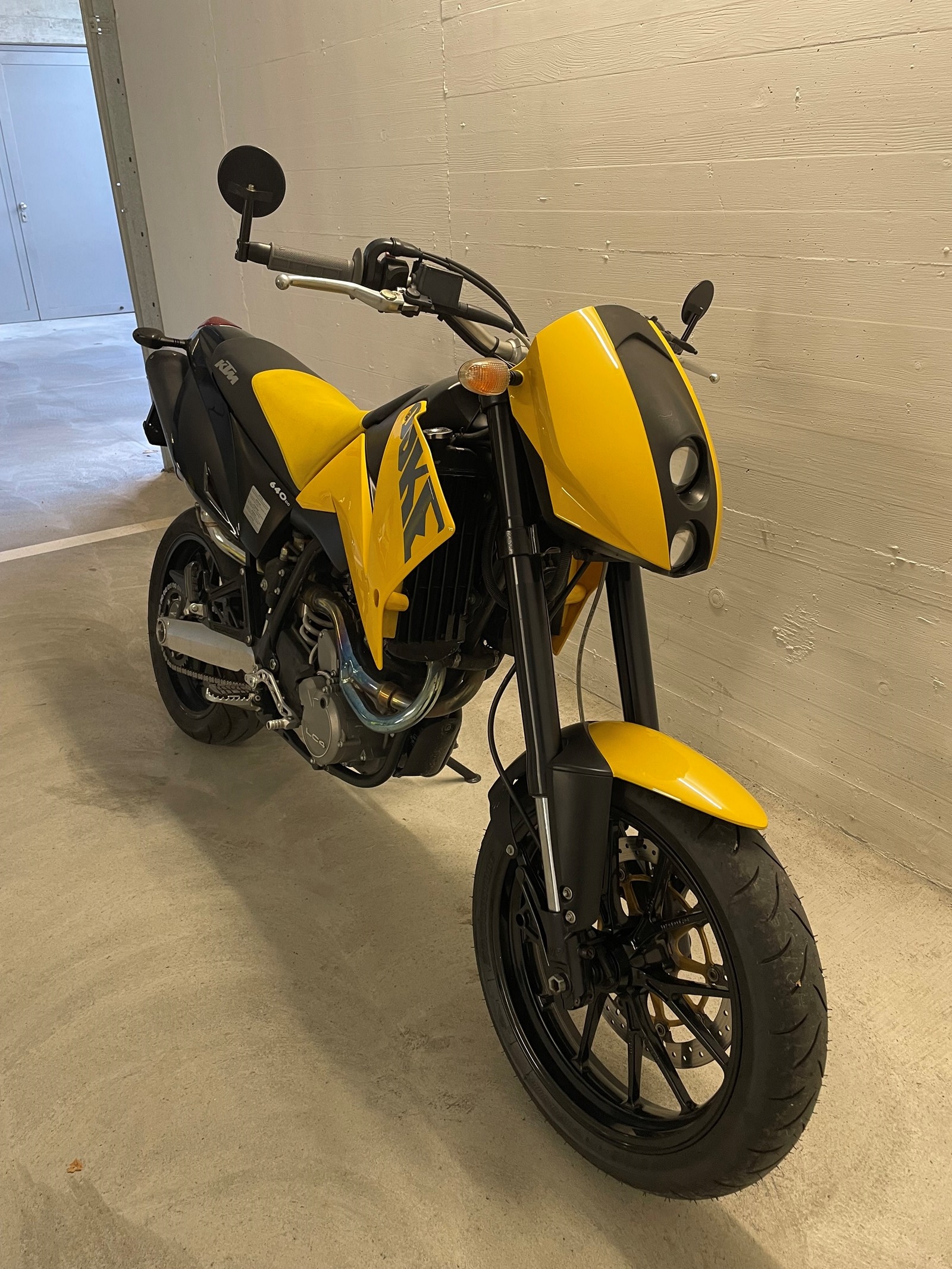 KTM 640 Duke-E II (25kW)-image-1