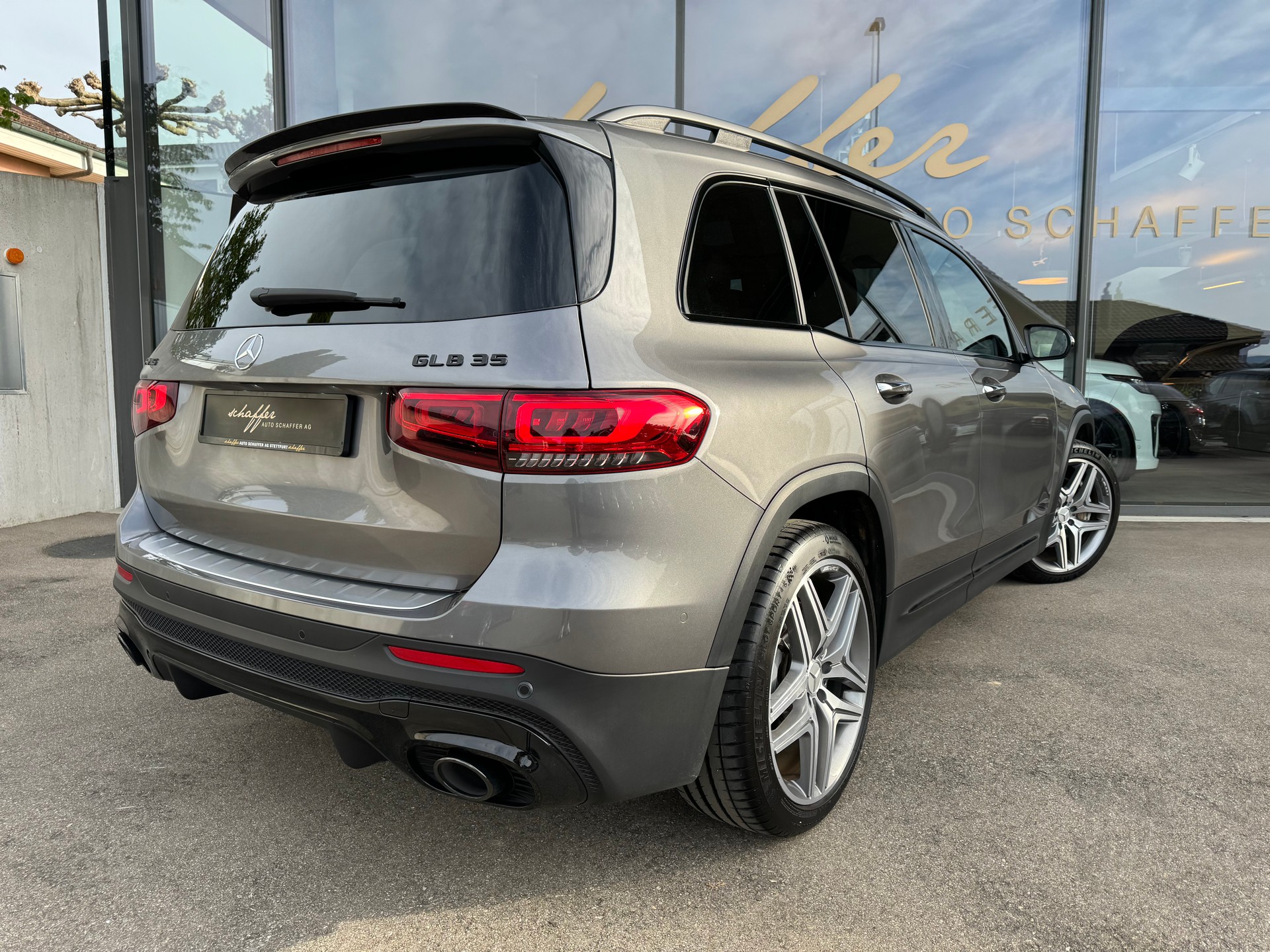MERCEDES-BENZ GLB 35 AMG 4Matic 8G-Tronic-image-8