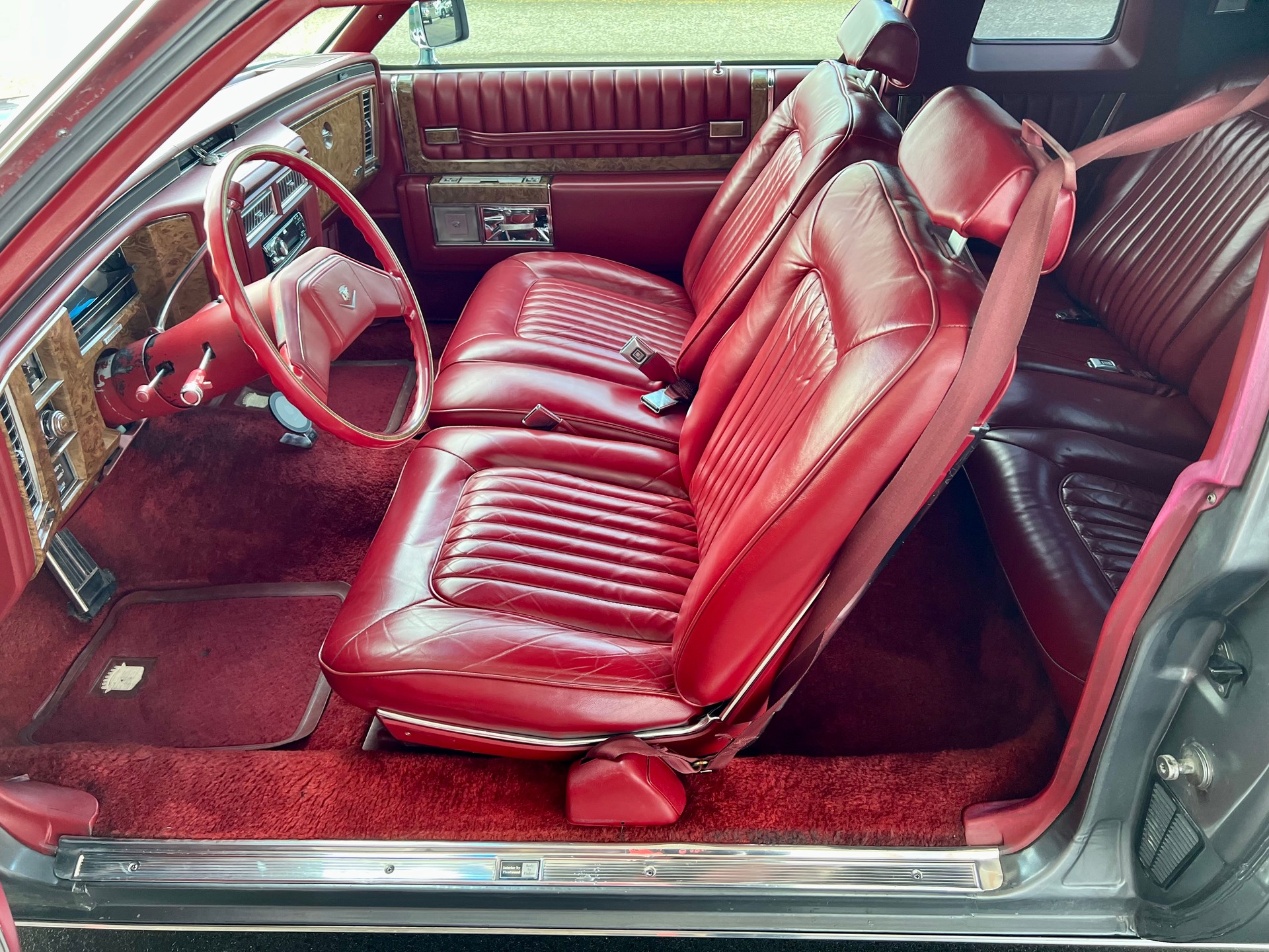 CADILLAC De Ville 5.7 V8 Diesel Coupé-image-9