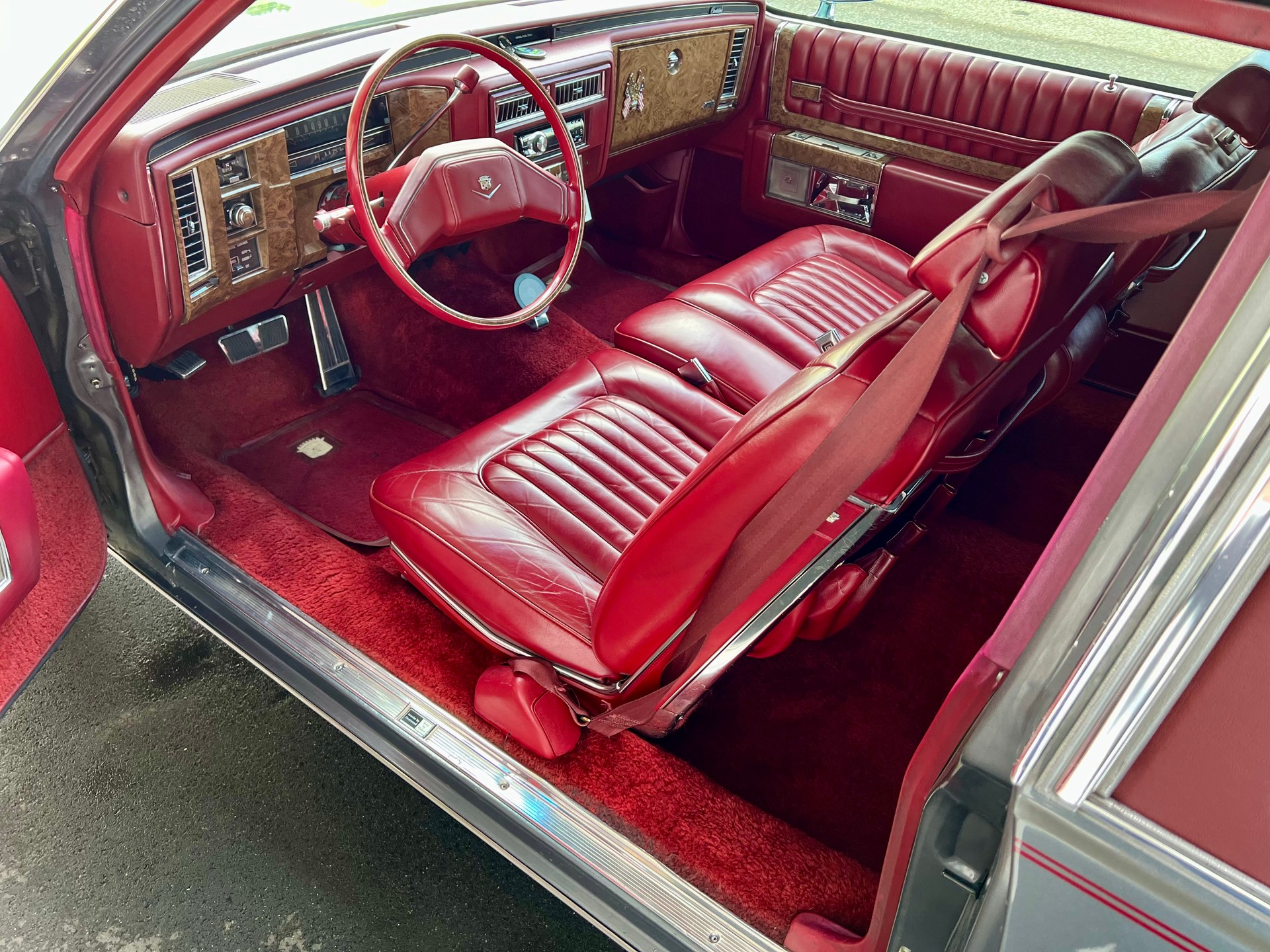 CADILLAC De Ville 5.7 V8 Diesel Coupé-image-8