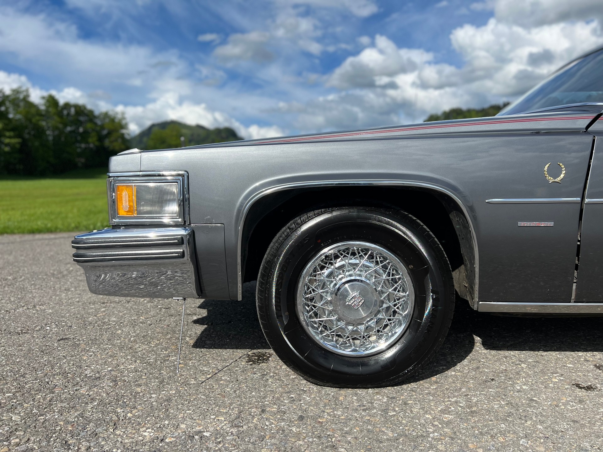CADILLAC De Ville 5.7 V8 Diesel Coupé-image-26