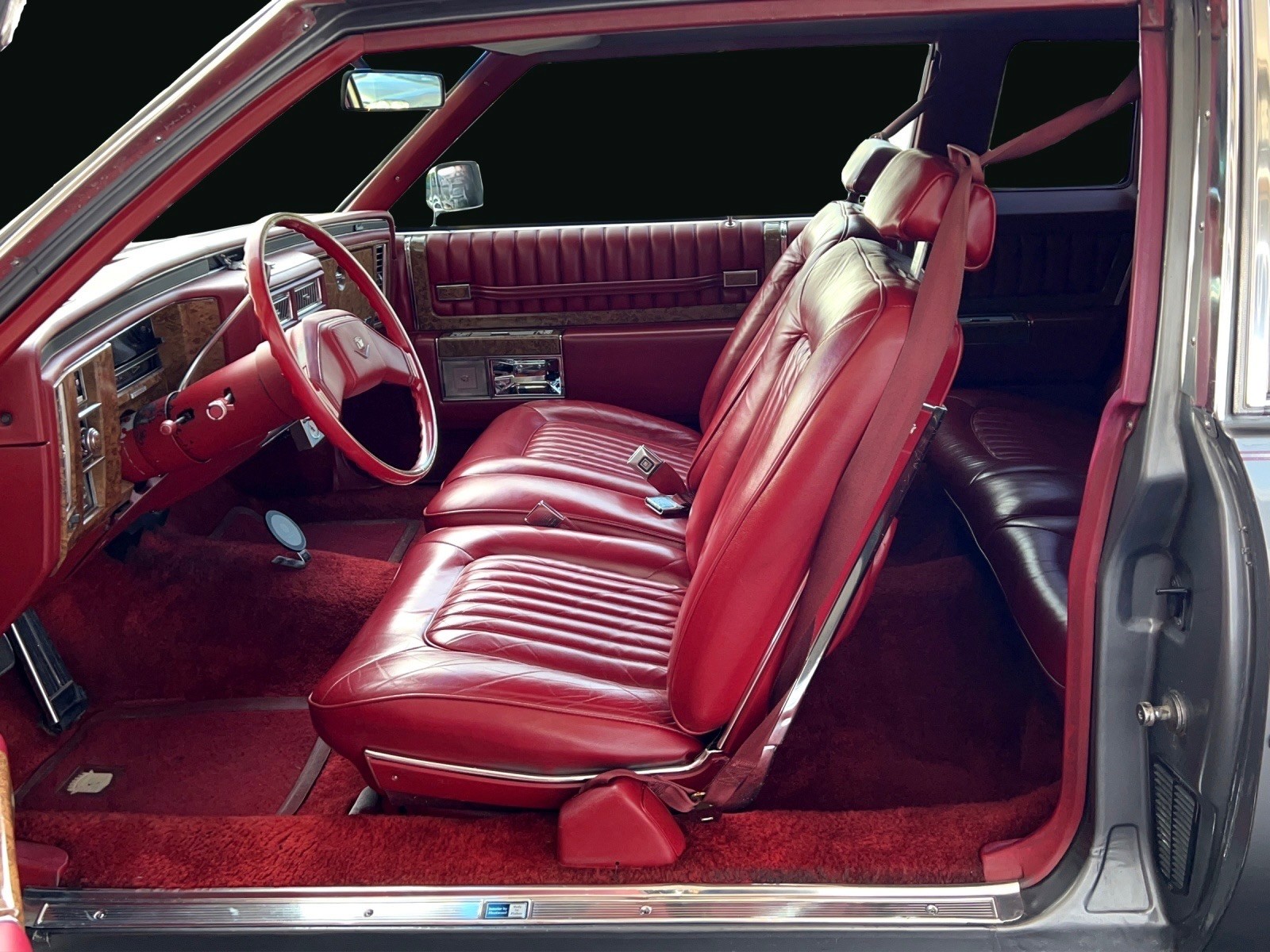 CADILLAC De Ville 5.7 V8 Diesel Coupé-image-10