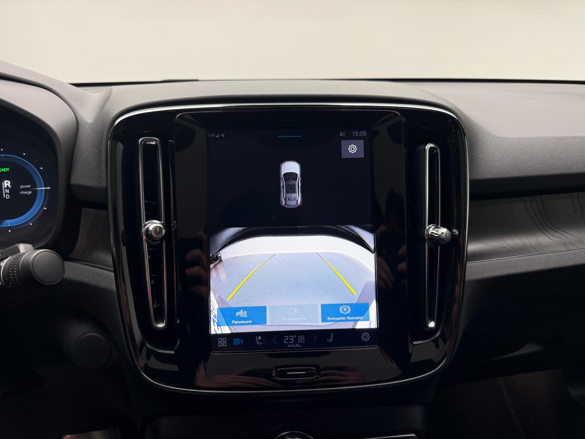 VOLVO C40 E80 Plus AWD-image-18