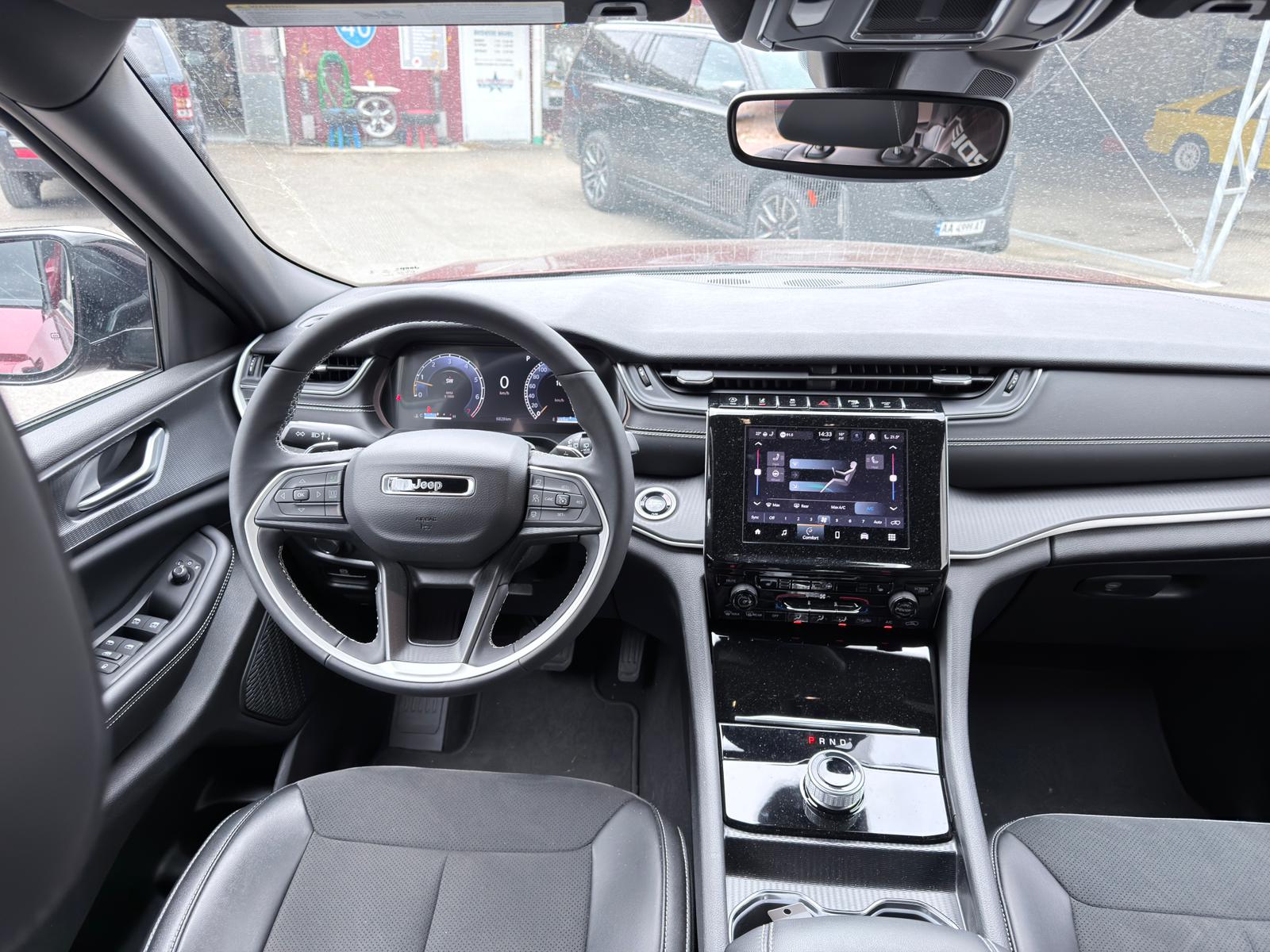 JEEP GRAND CHEROKEE 3.6-V6 4x4 5 Plätzer-image-11