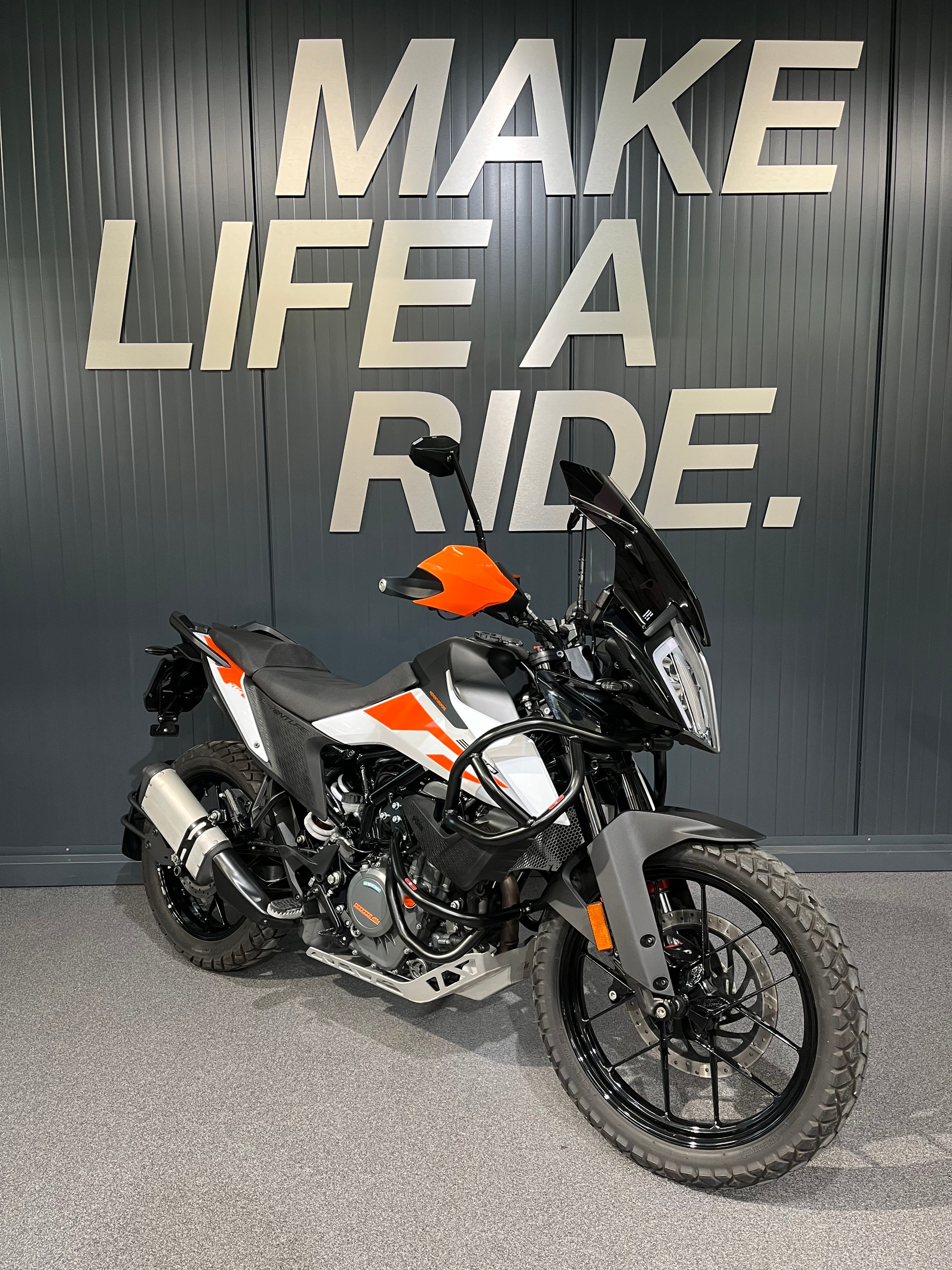 KTM 390 Adventure-image-1