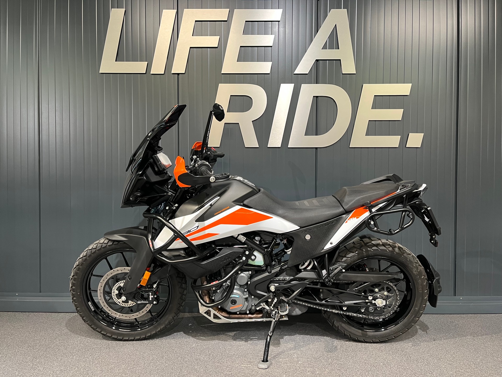 KTM 390 Adventure-image-2