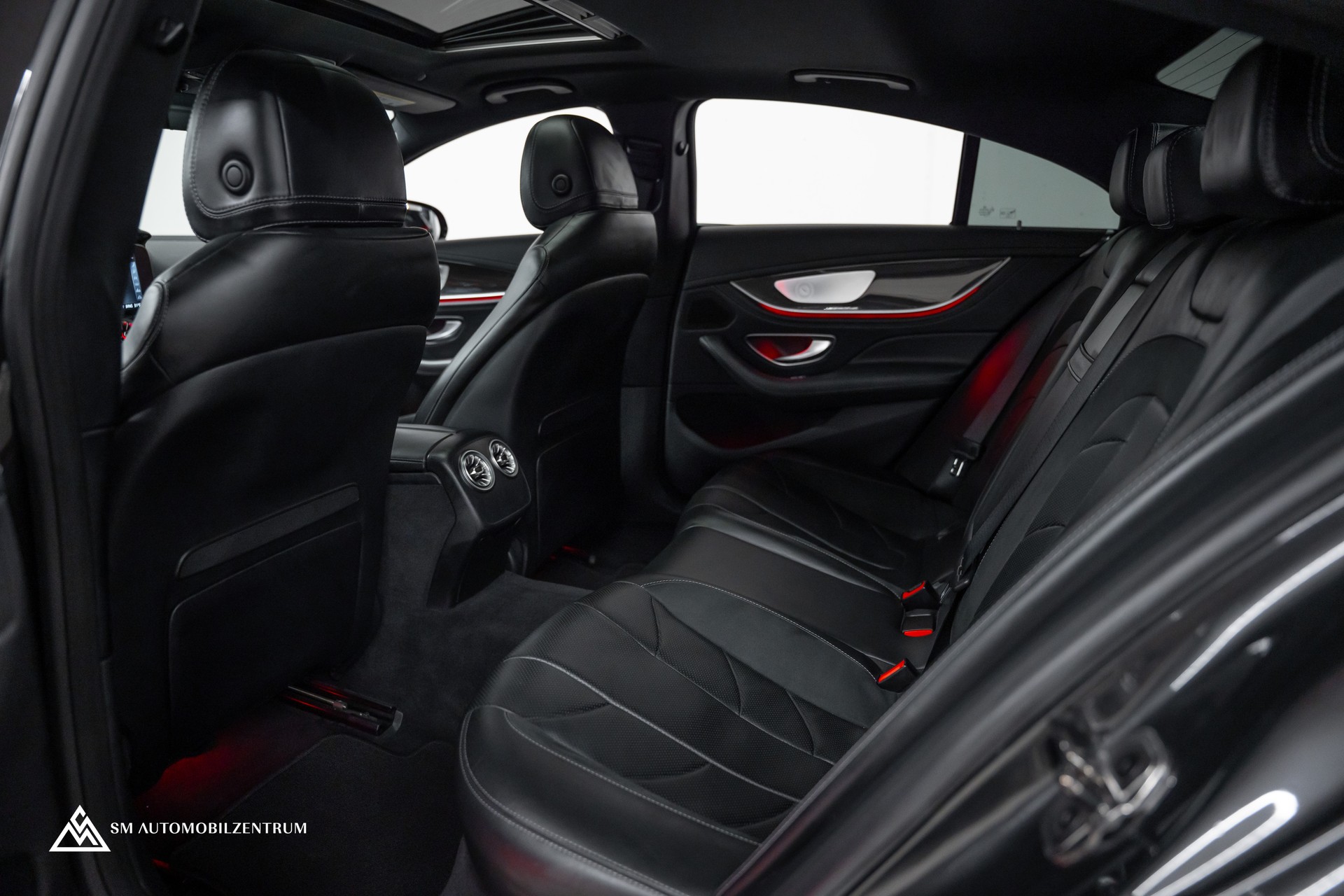 MERCEDES-BENZ CLS 53 AMG 4matic+ / Burmester / Head-Up / 360°-image-14