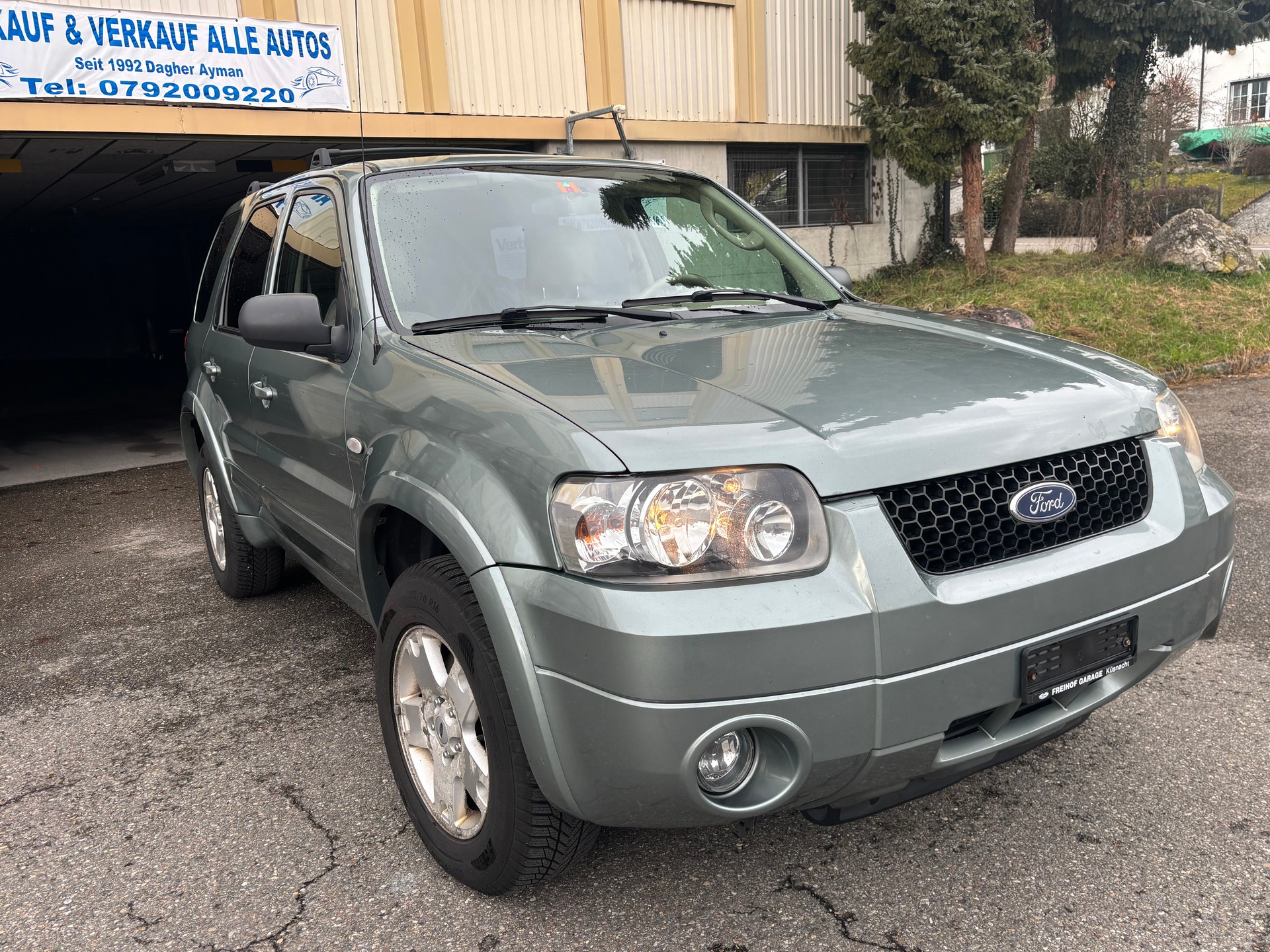FORD Maverick 3.0 24V Executive-image-1