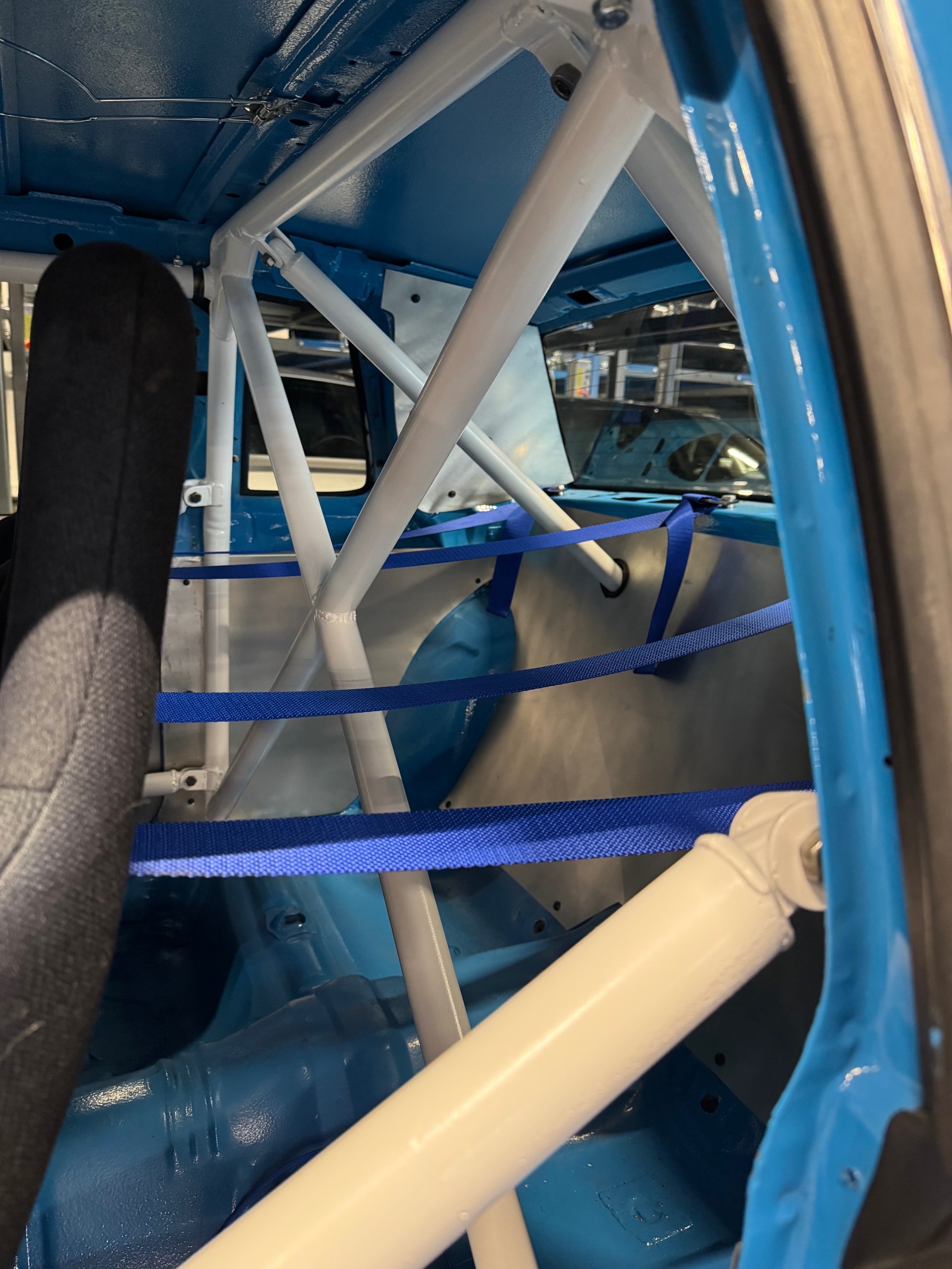 OLDSMOBILE CUTLASS *NASCAR REPLICA* CH legal-image-10