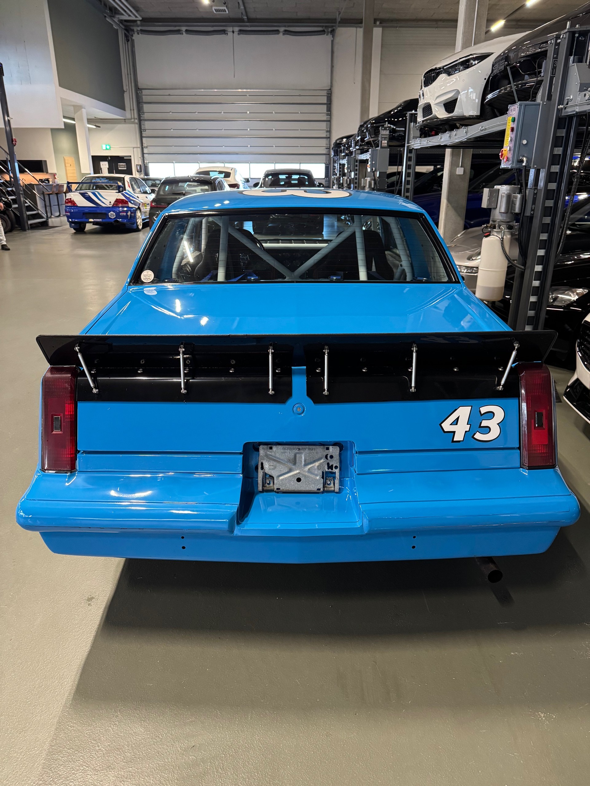 OLDSMOBILE CUTLASS *NASCAR REPLICA* CH legal-image-3