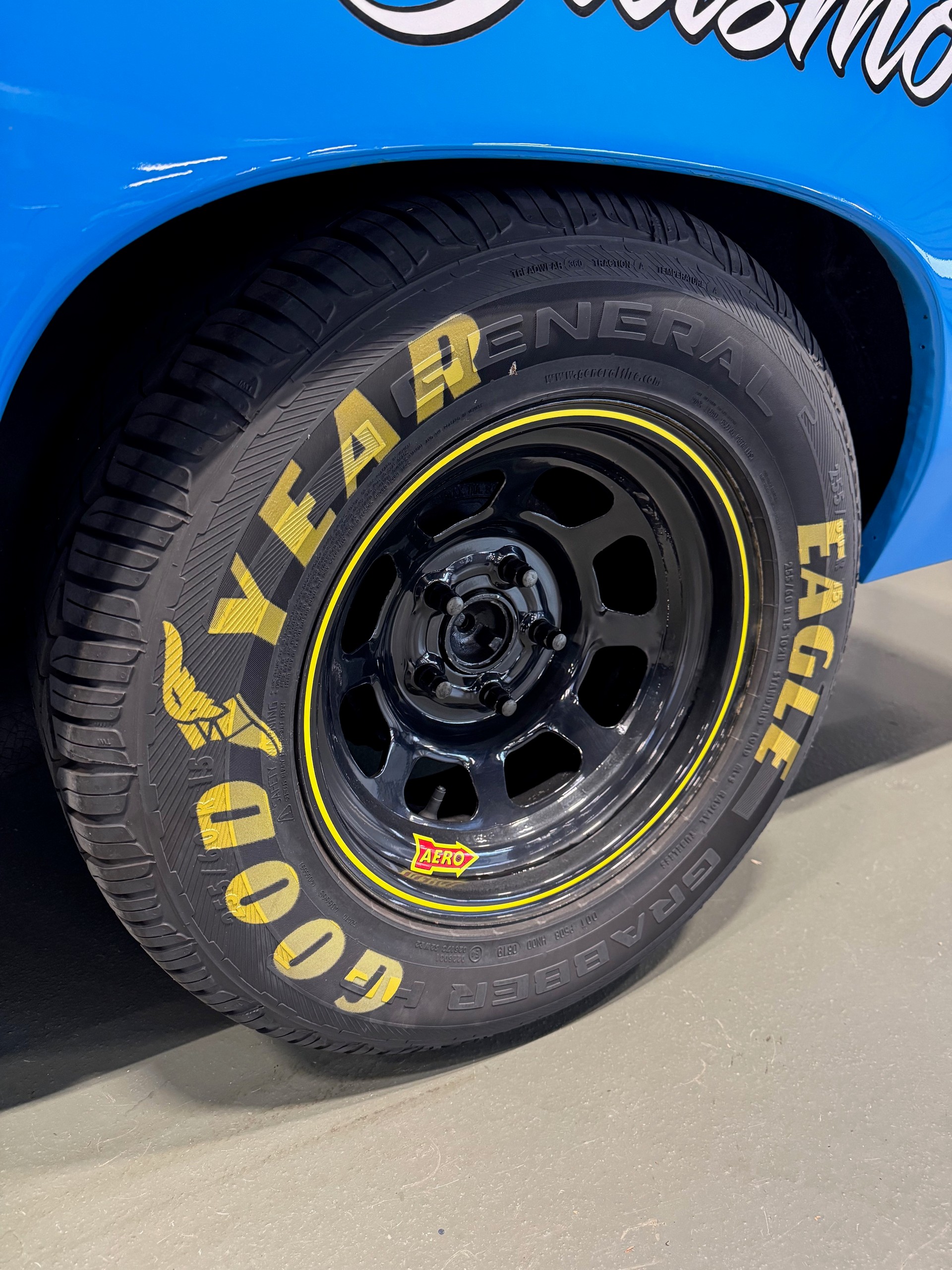 OLDSMOBILE CUTLASS *NASCAR REPLICA* CH legal-image-6