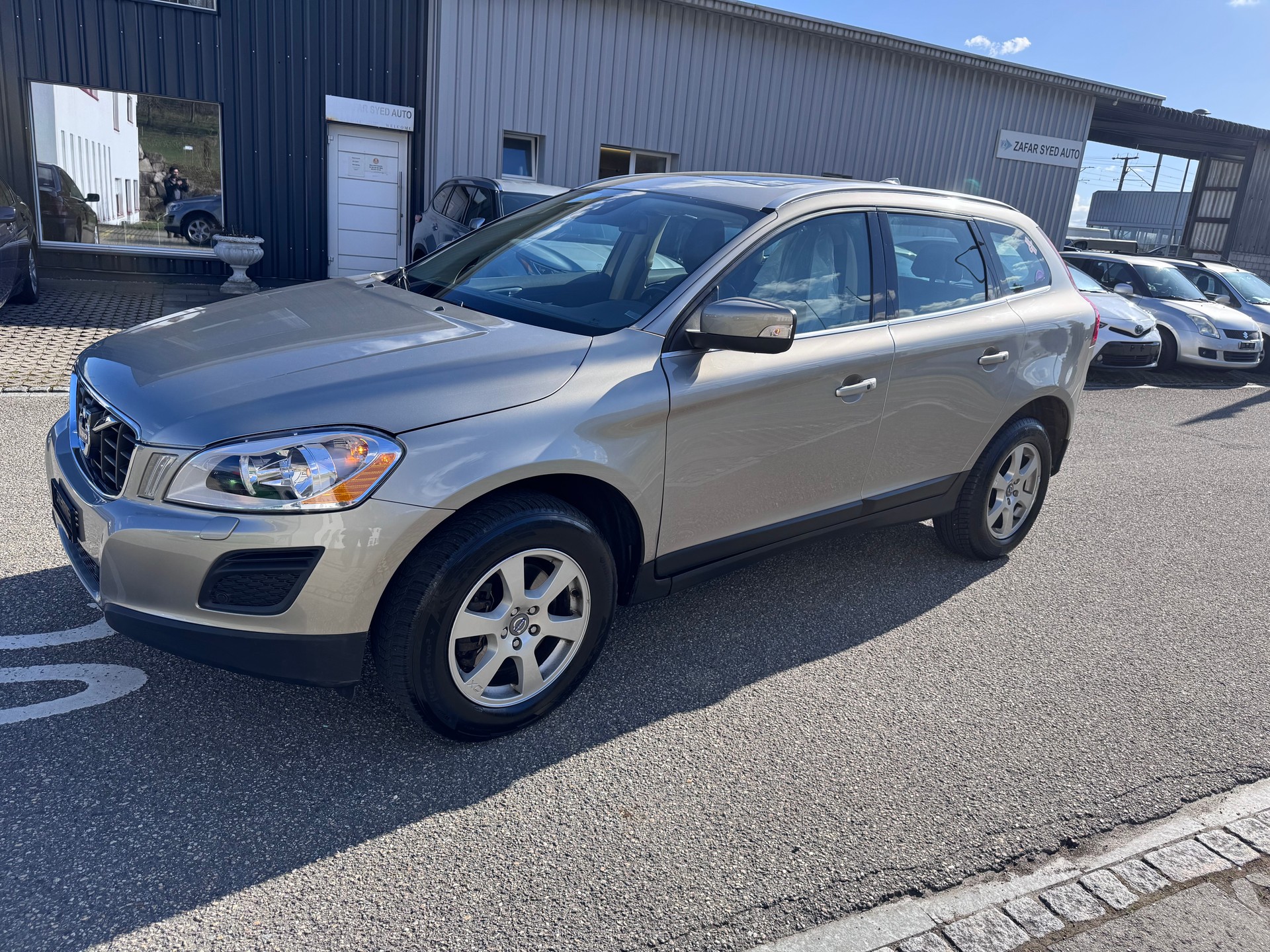 VOLVO XC60 D5 AWD Momentum
