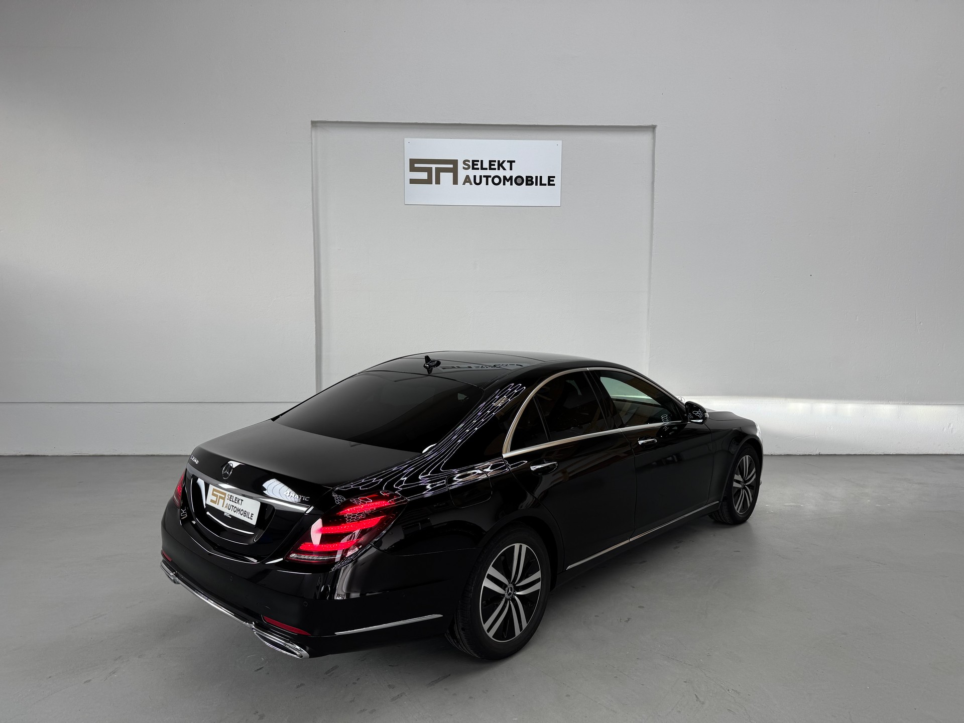 MERCEDES-BENZ S 350 d 4Matic 9G-Tronic-image-5