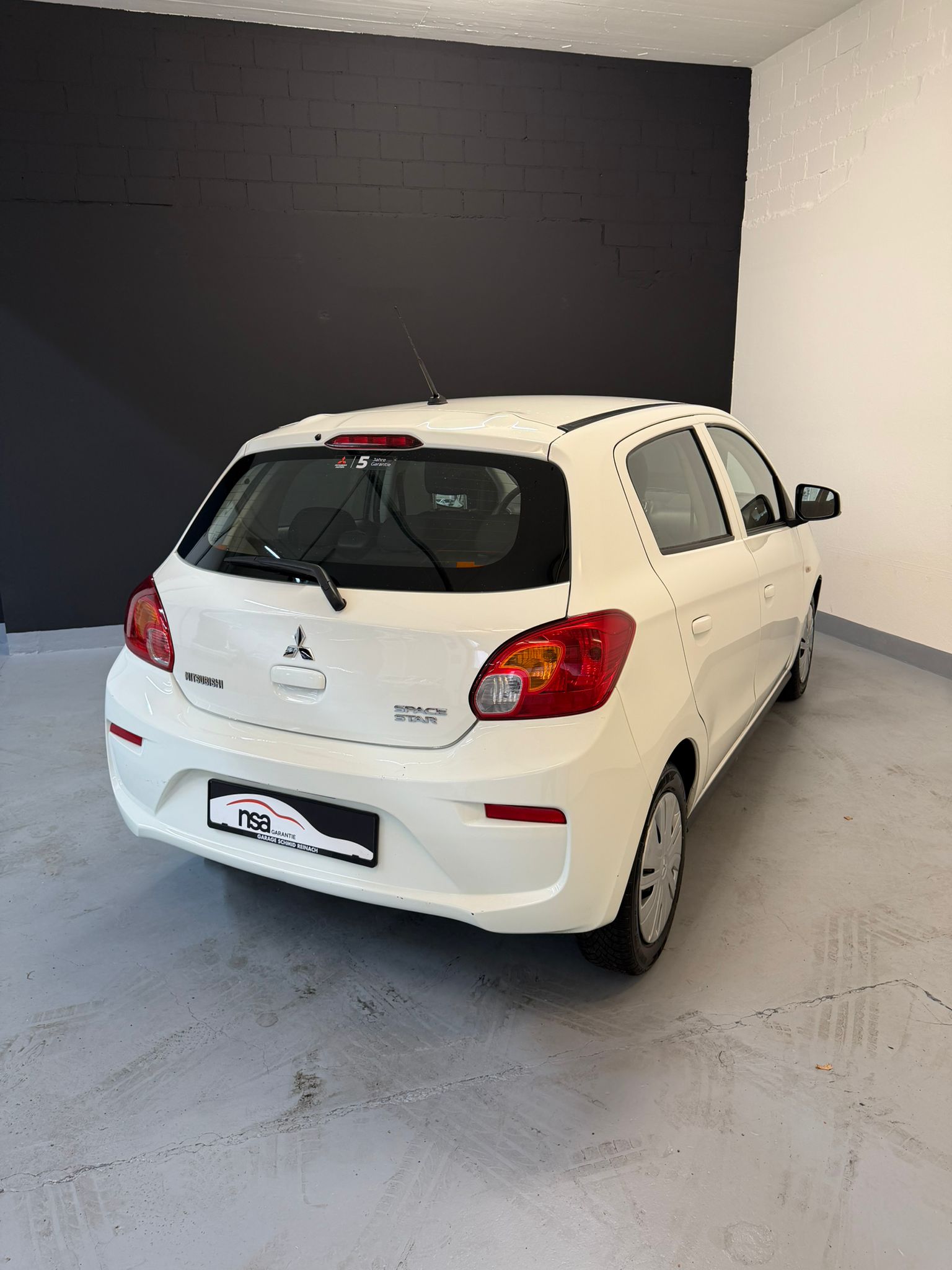 MITSUBISHI Space Star 1.0 Pure ***CH-Fahrzeug***-image-5