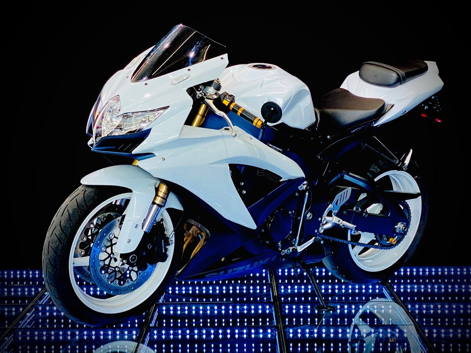 SUZUKI GSX-R 600 K9-image-1