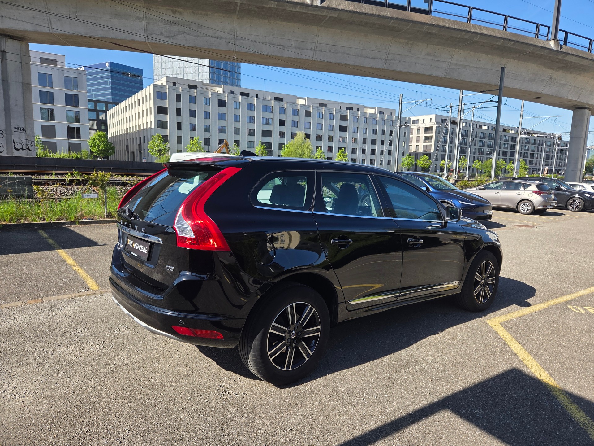 VOLVO XC60 D4 Executive Geartronic-image-4