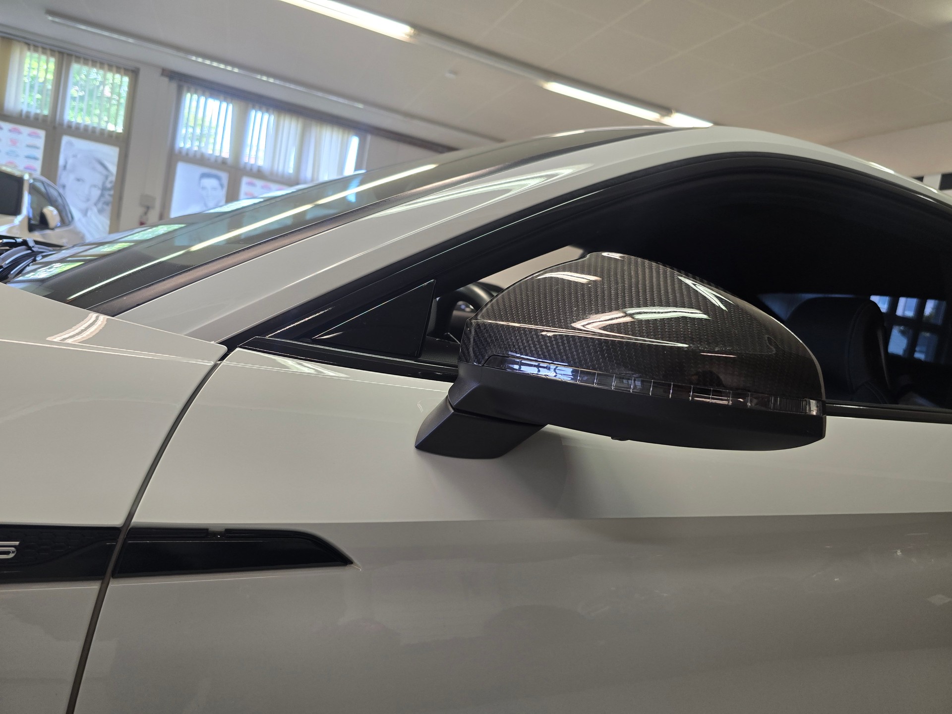 AUDI S5 Coupé 3.0 TFSI quattro * Carbon * Miltek *-image-9
