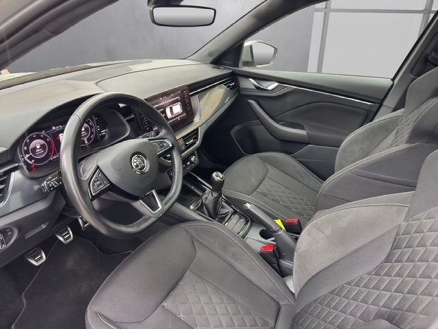 SKODA Kamiq 1.0 TSI Ambition-image-8