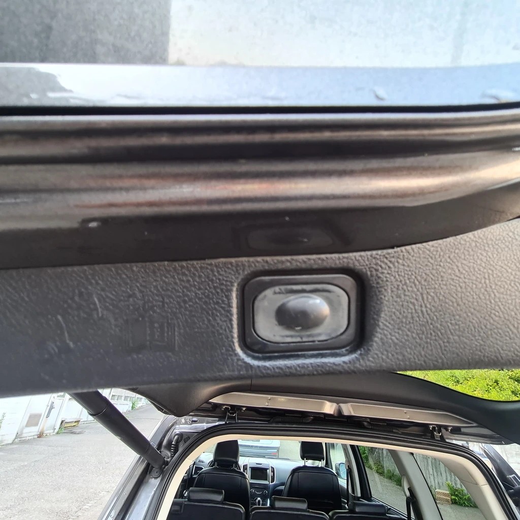 FORD Galaxy 2.0 TDCi Titanium PowerShift ** 7-Plätzer ** Teil-Leder ** Gr-Navi ** RF-Kamera ** LTZ MFK 30.10.2024-image-6