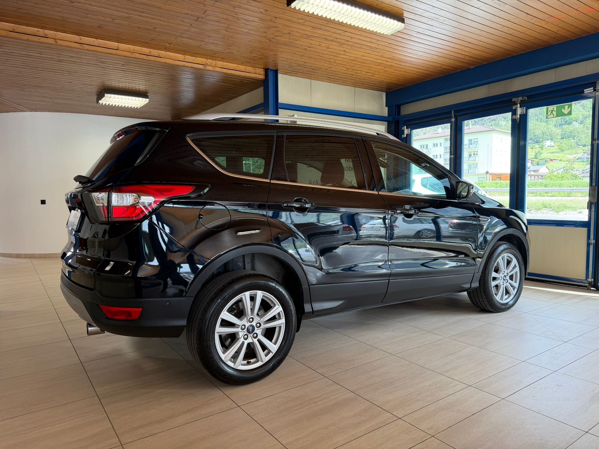 FORD Kuga 2.0 TDCi Trend+ 4WD-image-10