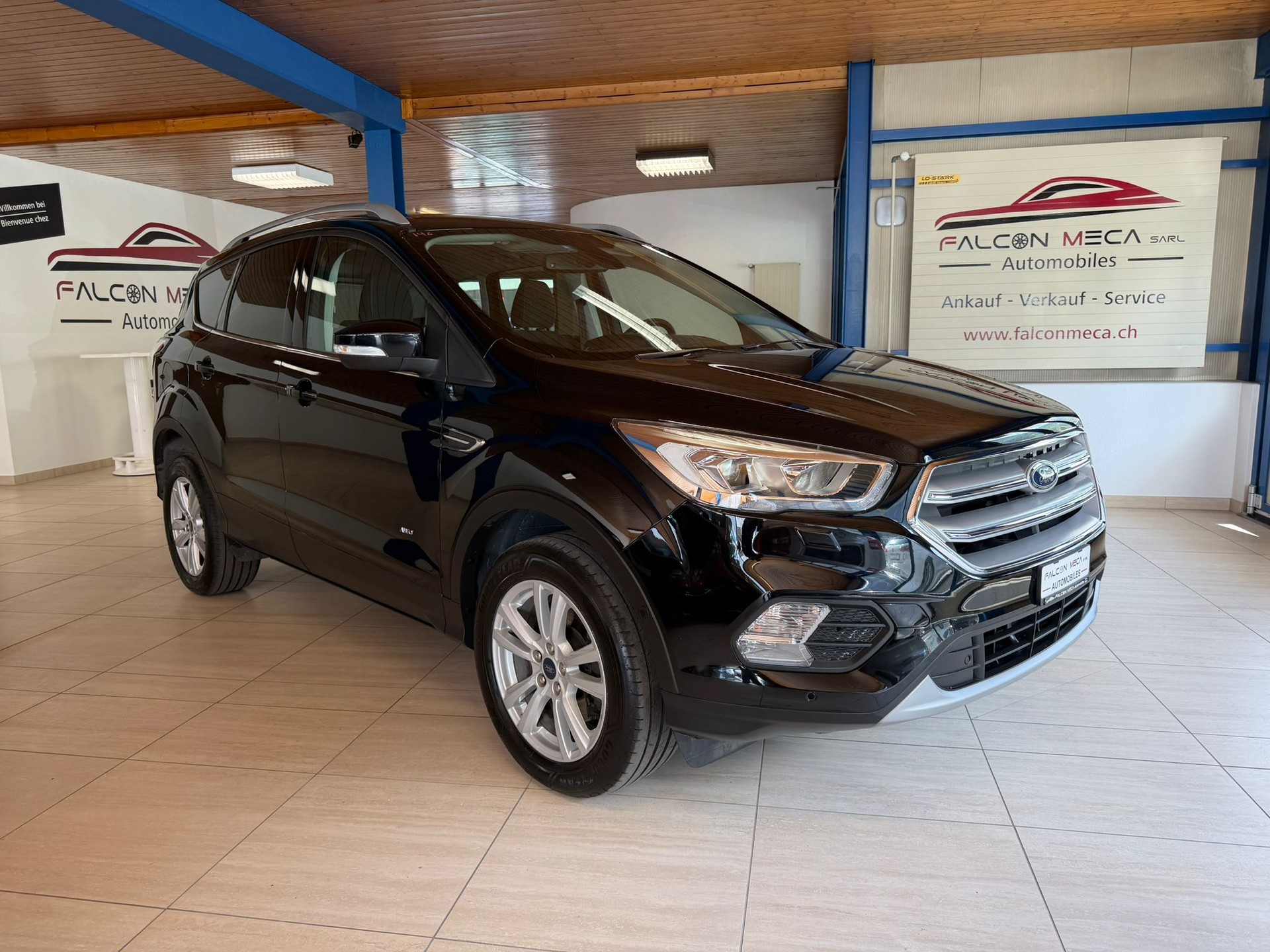 FORD Kuga 2.0 TDCi Trend+ 4WD-showroom-element-1