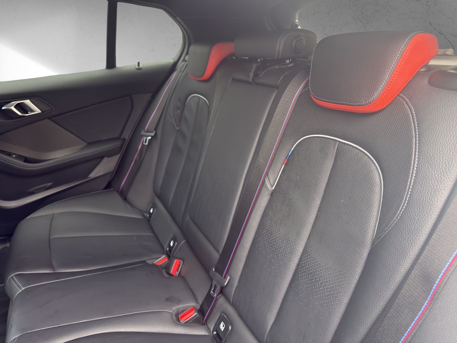 BMW M135i xDrive M Sport Pro Steptronic-image-16