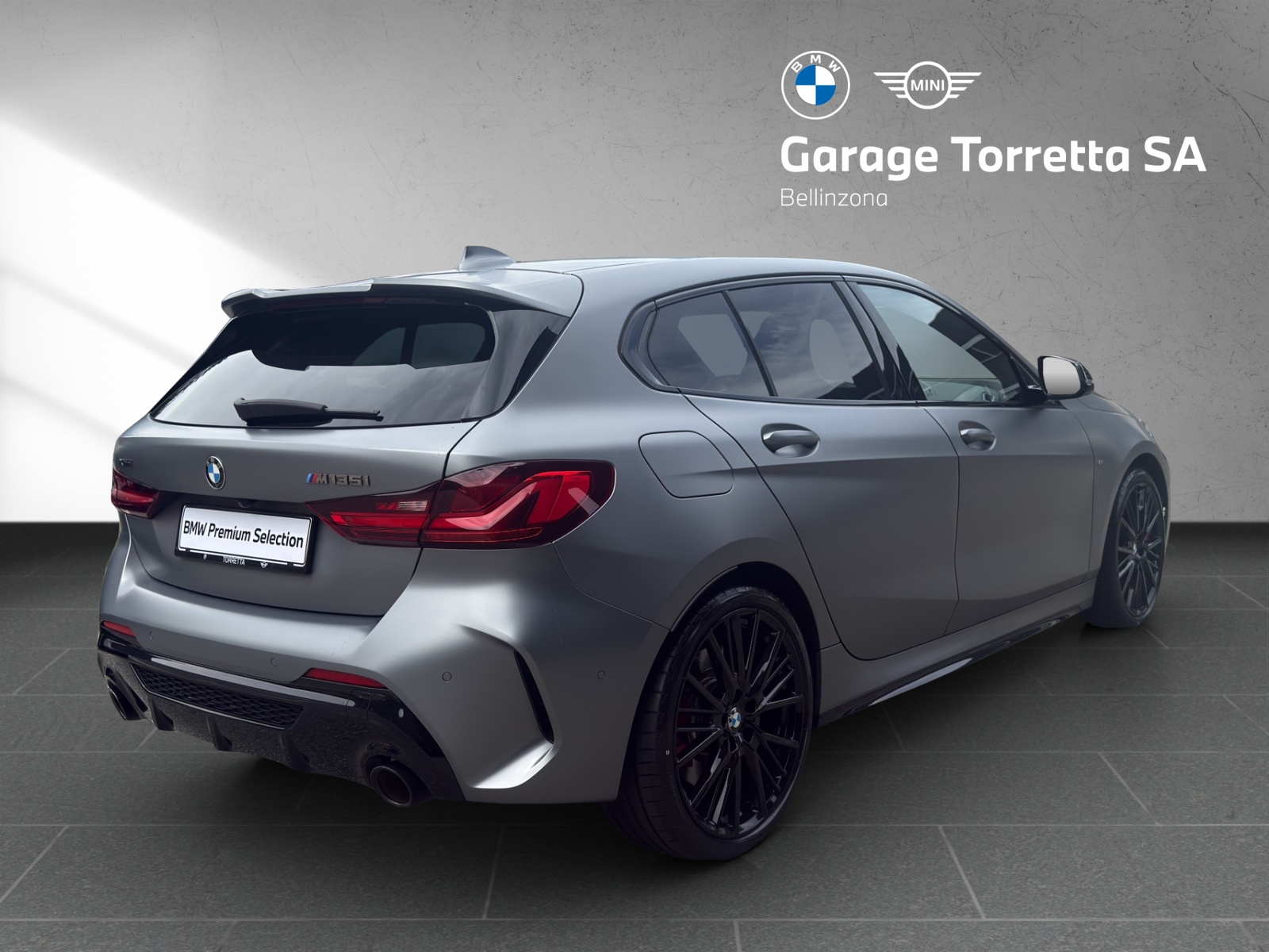 BMW M135i xDrive M Sport Pro Steptronic-image-4