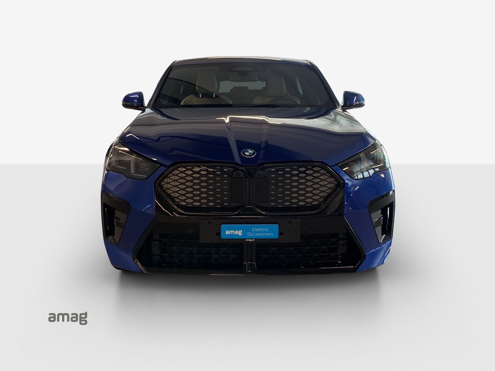 BMW iX2 xDrive 30 M Sport Pro-image-7