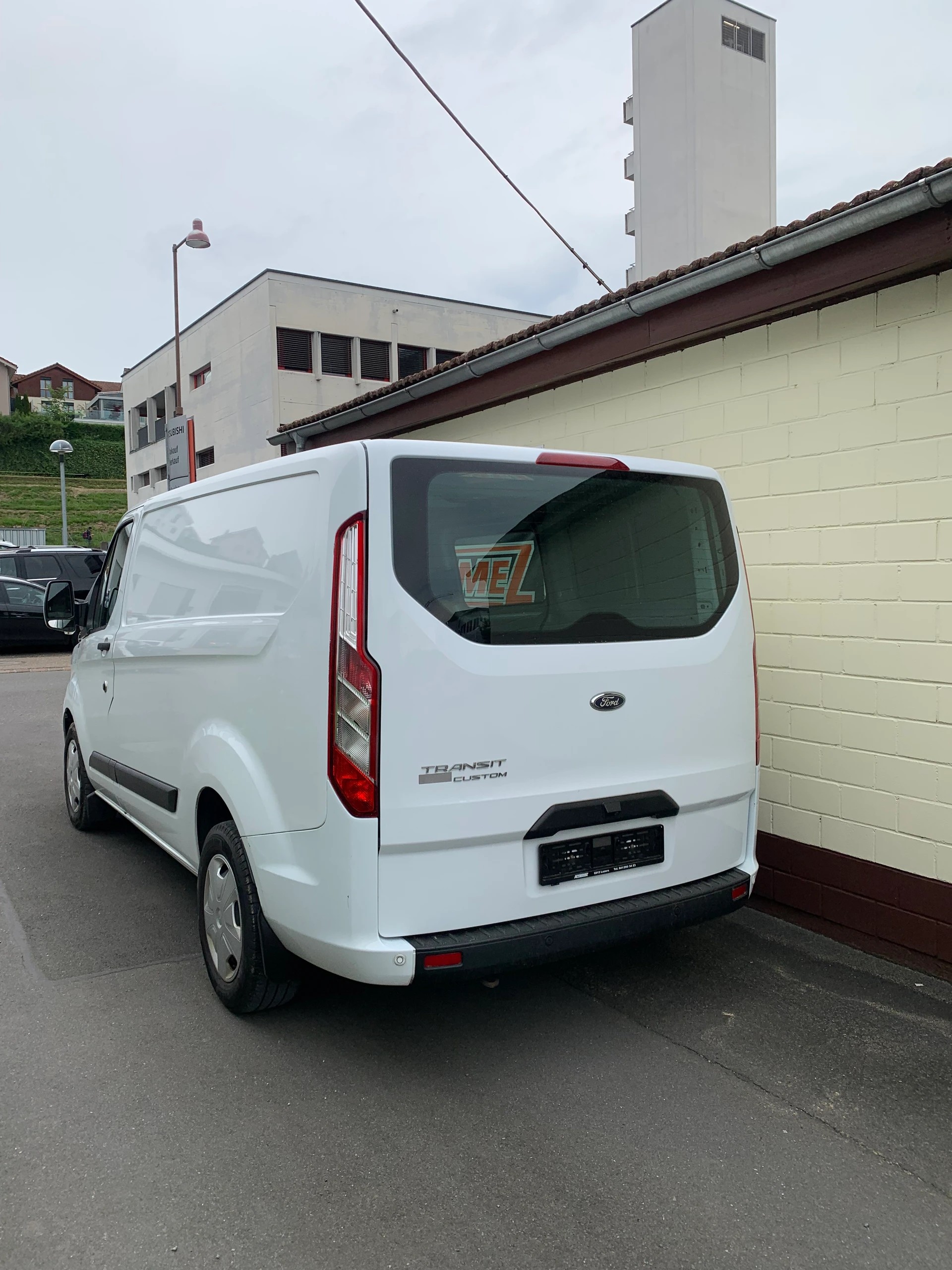 FORD Transit Custom Van 320 L1H1 Trend-image-8