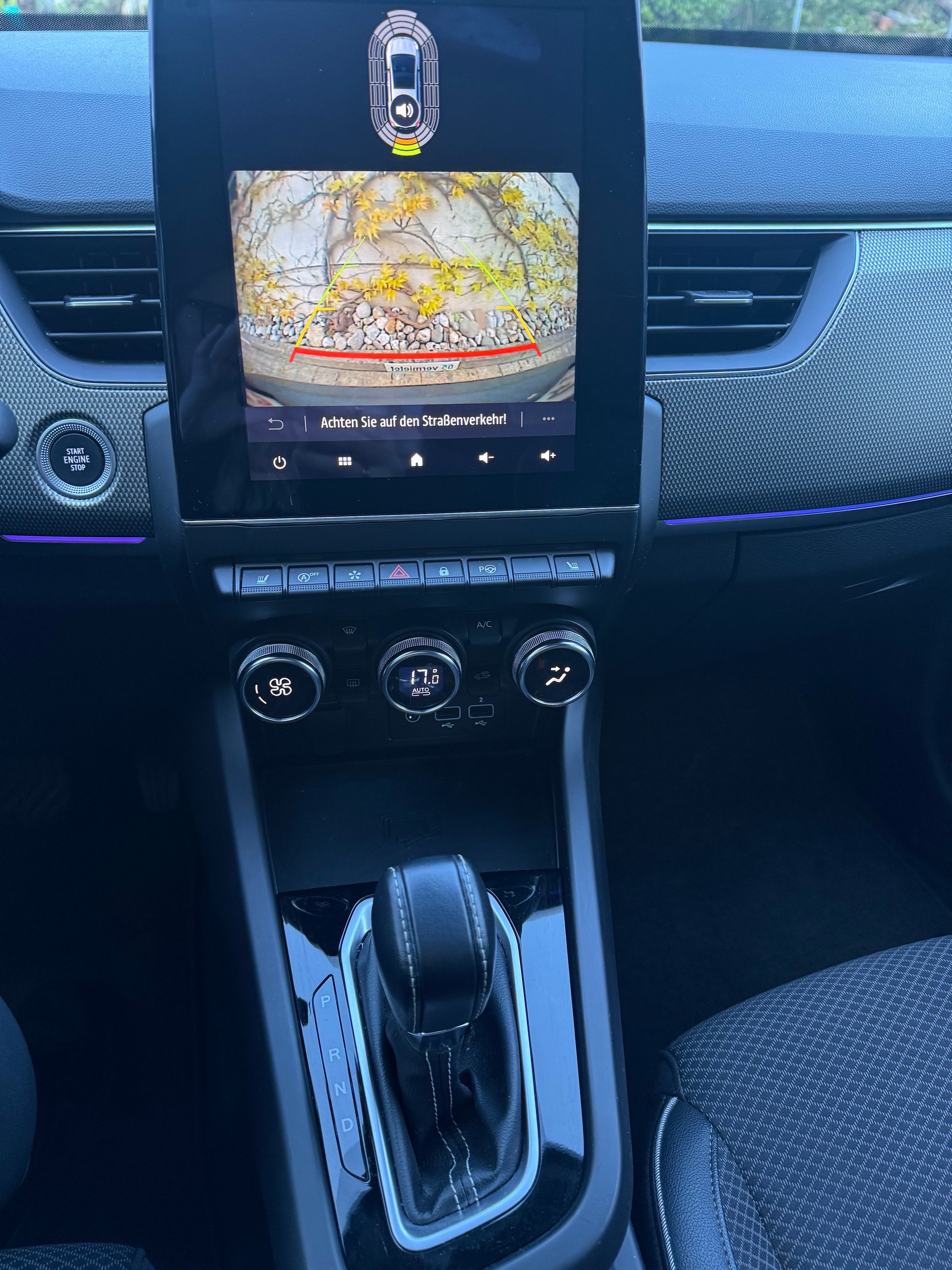 RENAULT 1.3 TCe Techno EDC-image-5