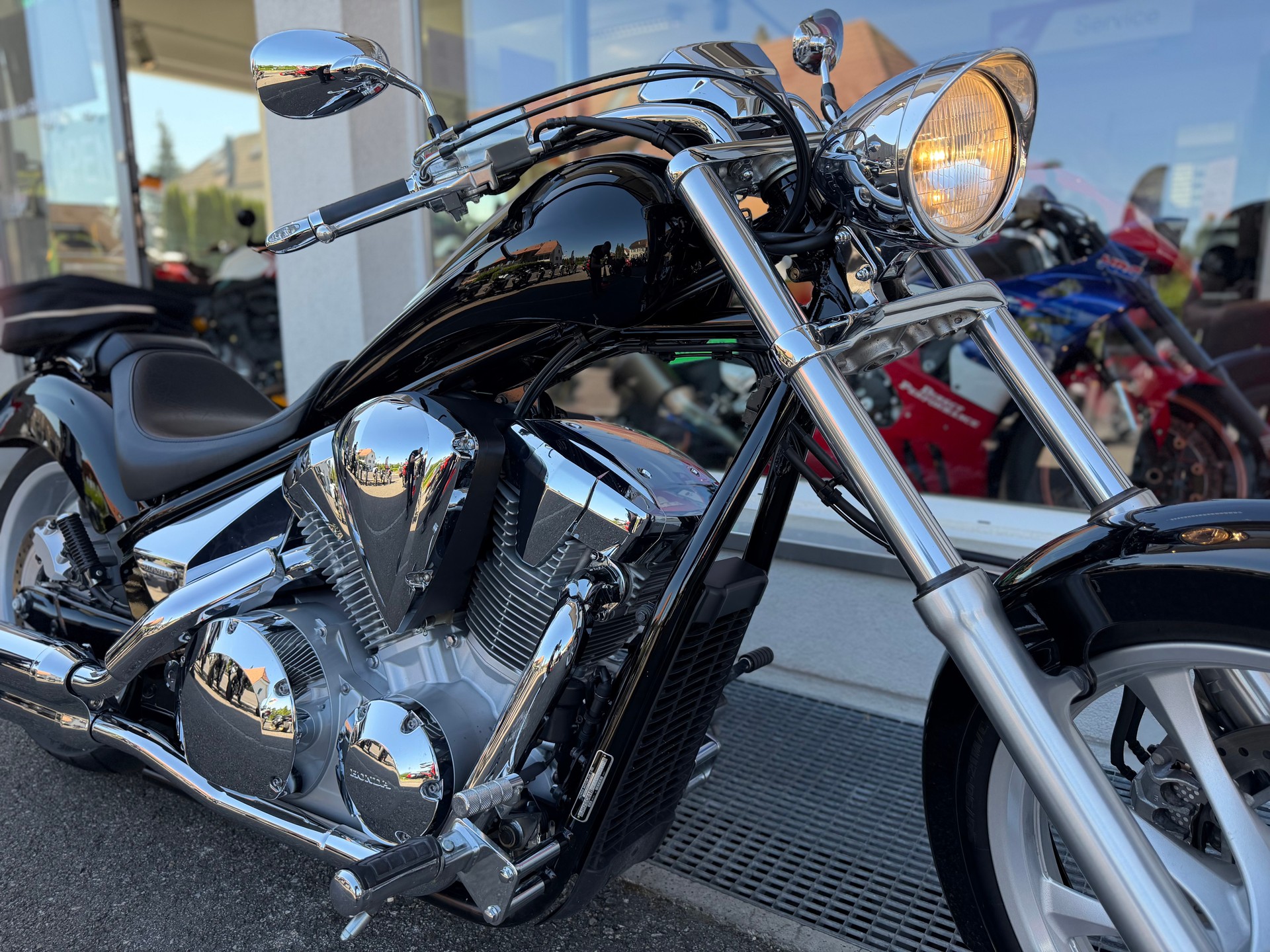 HONDA VT 1300 CX ABS-image-5