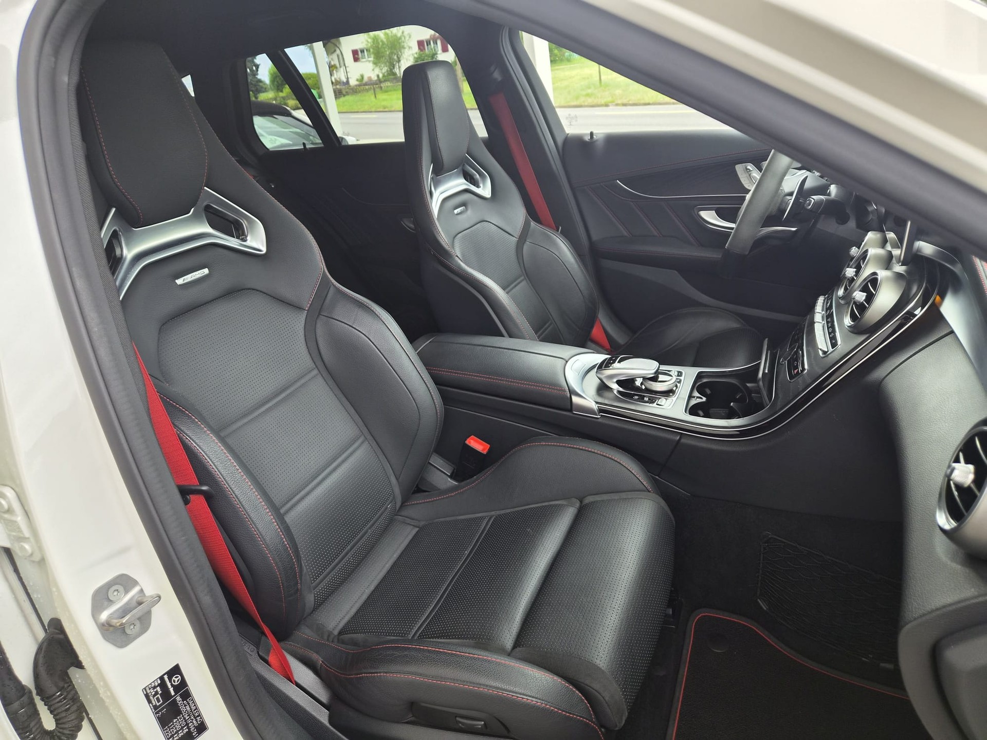 MERCEDES-BENZ C 43 AMG 4Matic 9G-Tronic-image-7