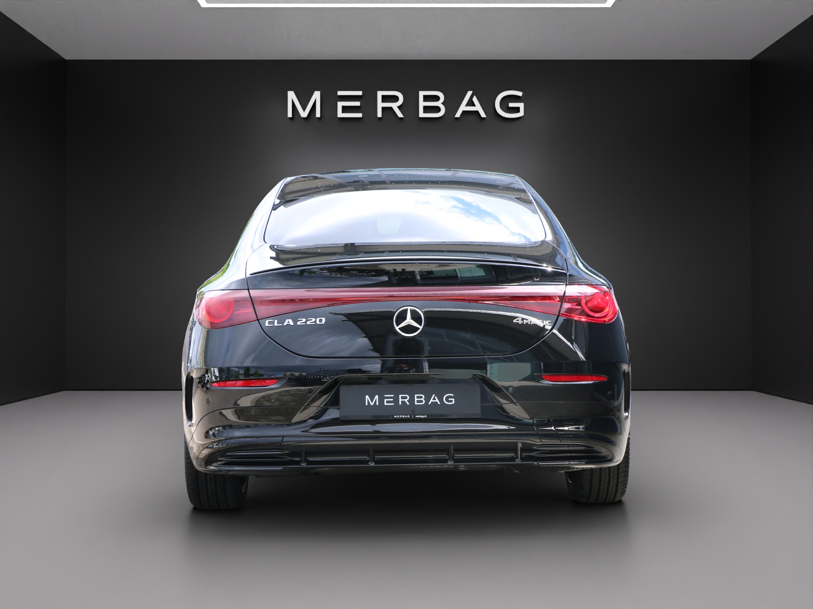 MERCEDES-BENZ CLA 220 8G-DCT 4Matic-image-3