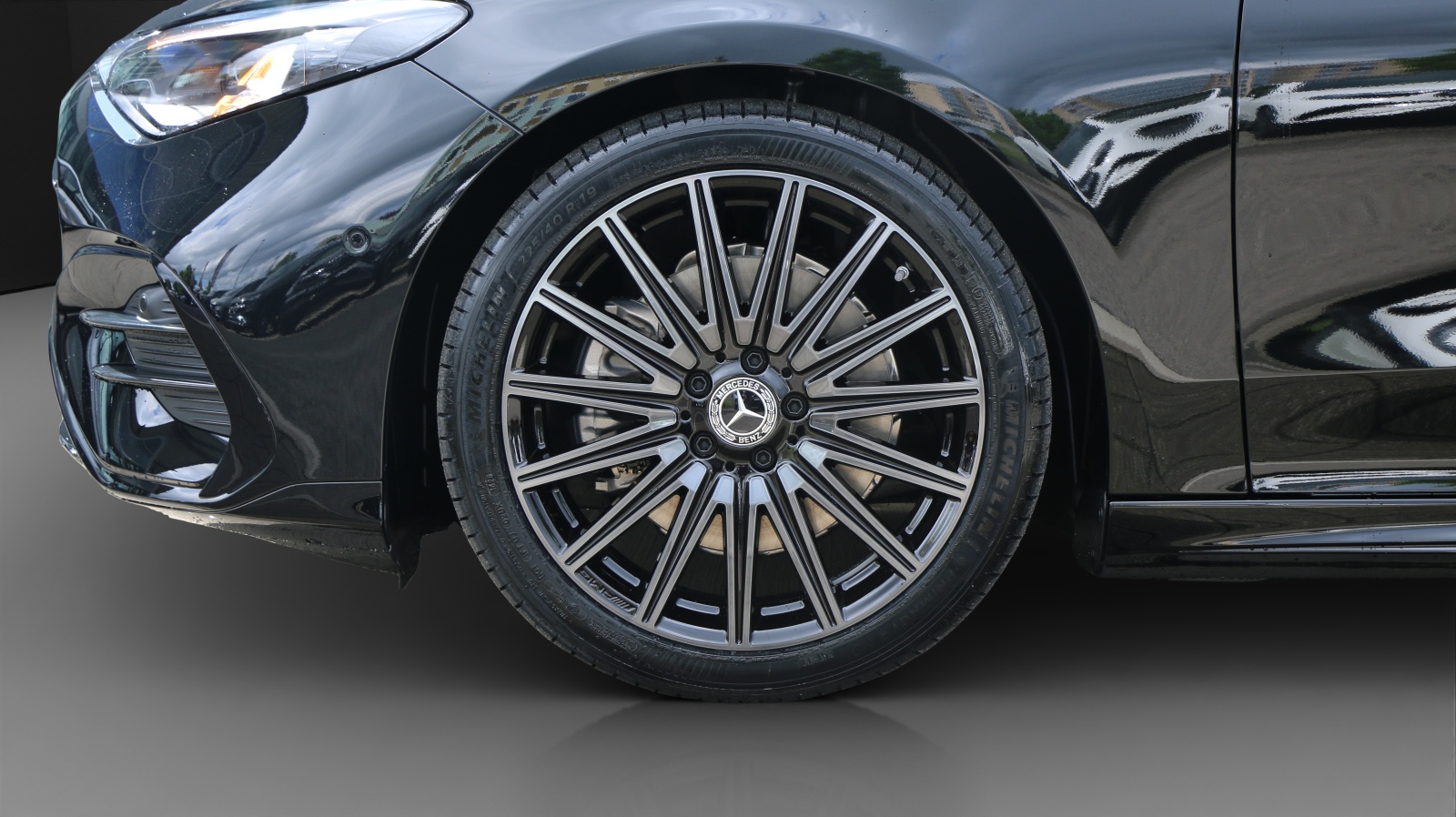 MERCEDES-BENZ CLA 220 8G-DCT 4Matic-image-17