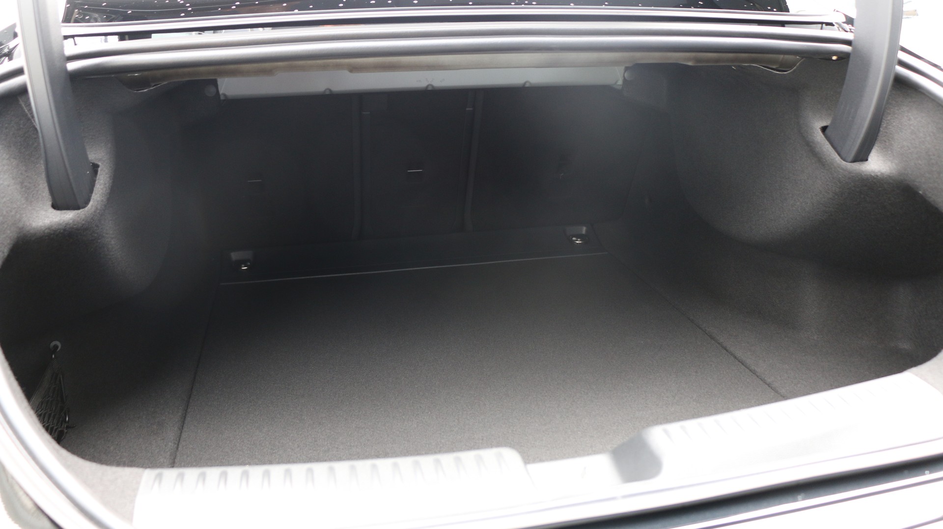 MERCEDES-BENZ CLA 220 8G-DCT 4Matic-image-12