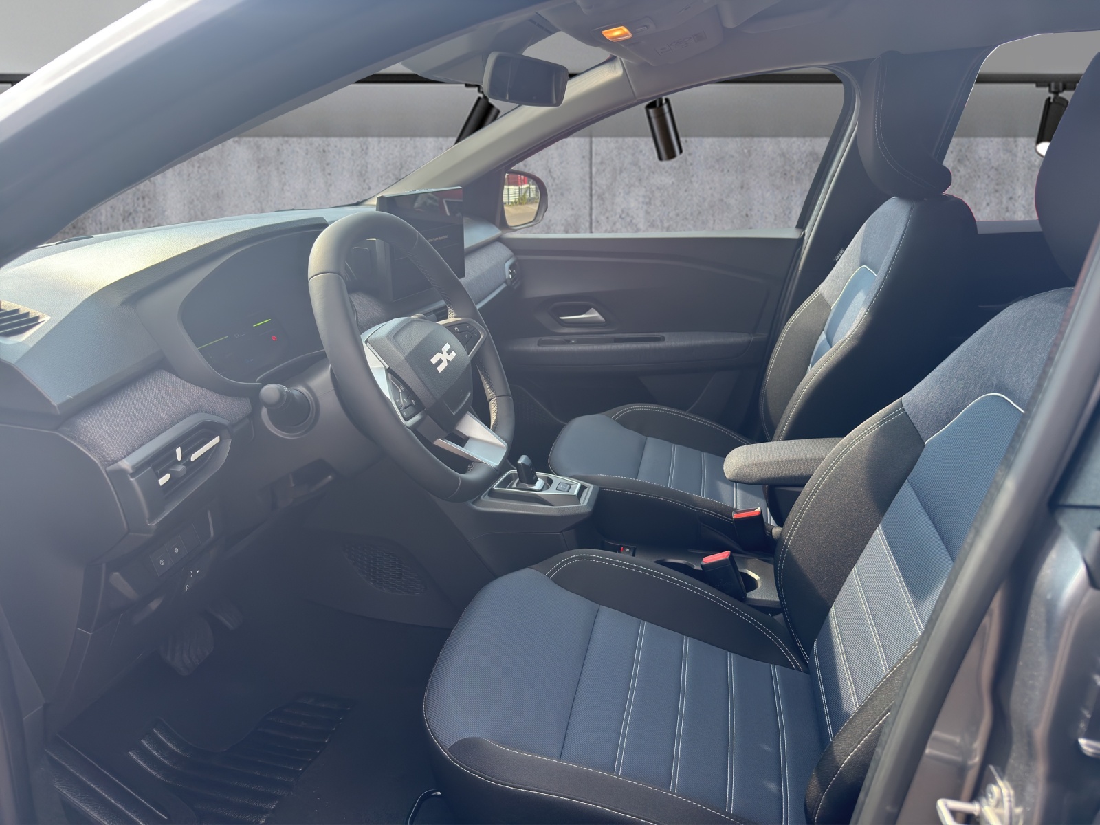 DACIA Jogger HEV 155 Journey-image-5