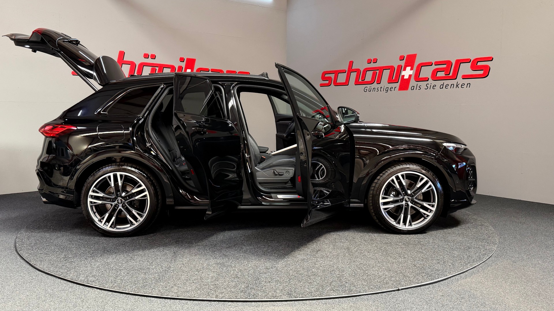 AUDI SQ5 TFSI quattro S-tronic-image-7