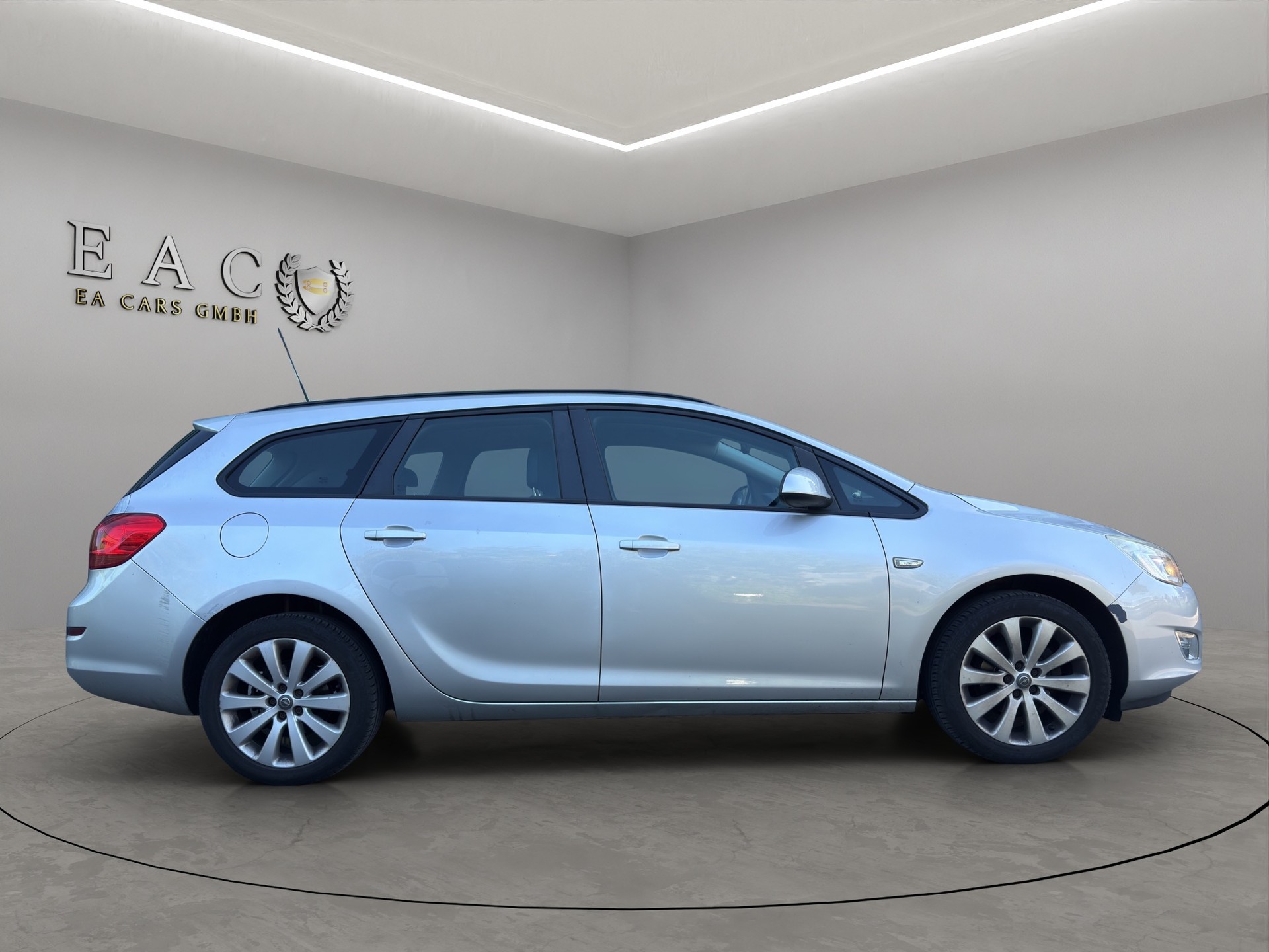 OPEL Astra SportsTourer 1.4i 16V Turbo Sport-image-5