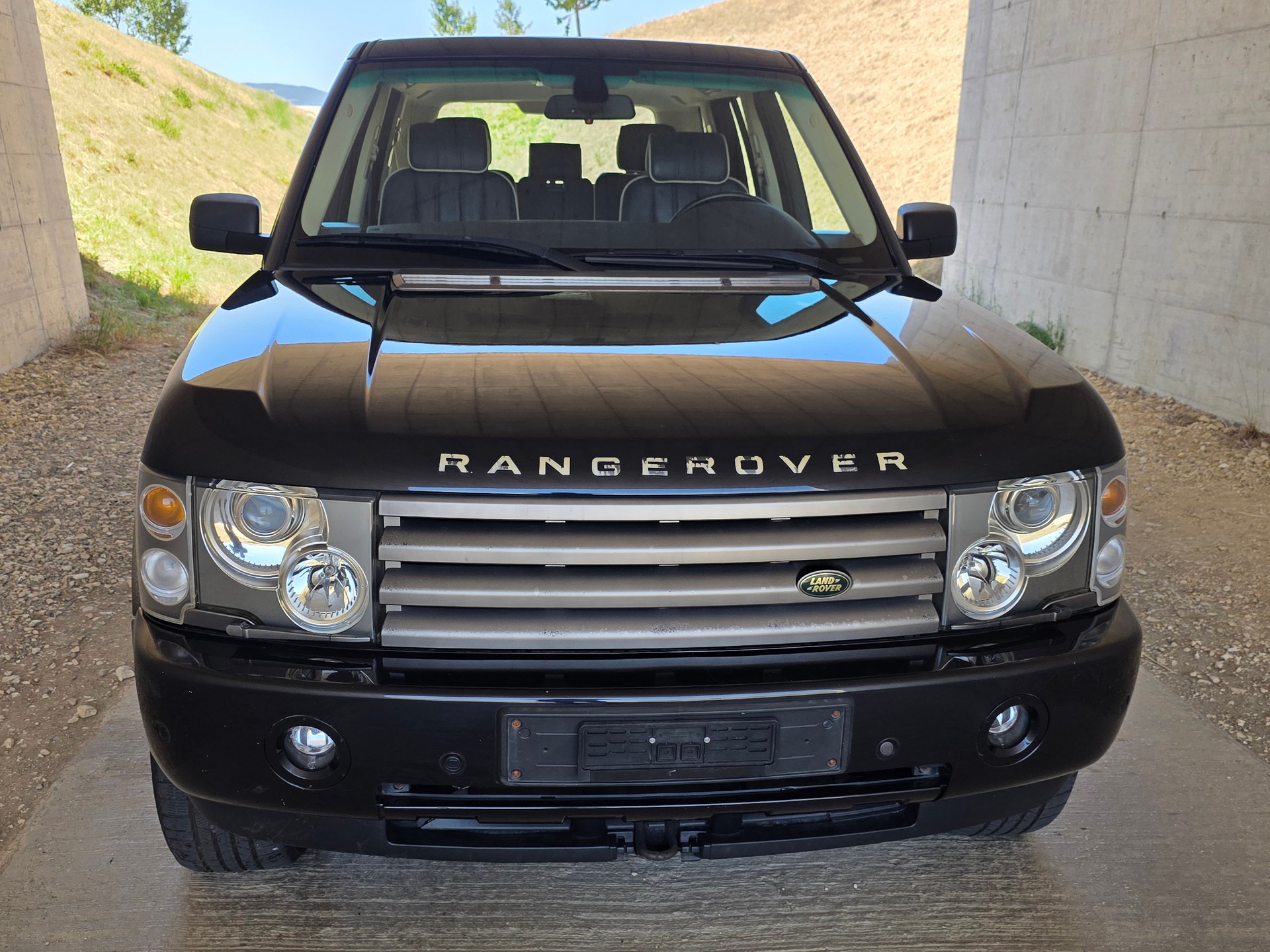 LAND ROVER Range Rover 4.4 V8 Vogue Westminster Automatic-image-1