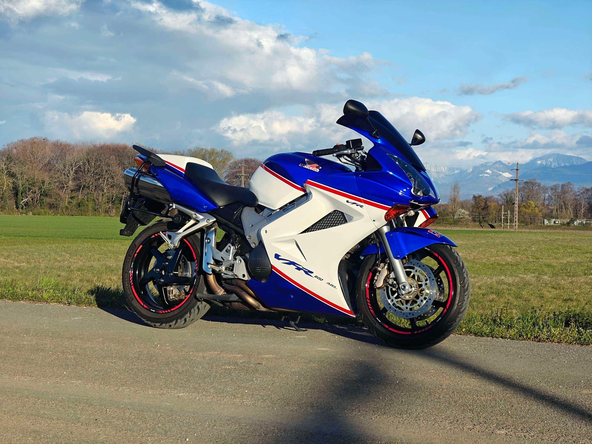HONDA VFR 800 VTEC FI ABS-image-0